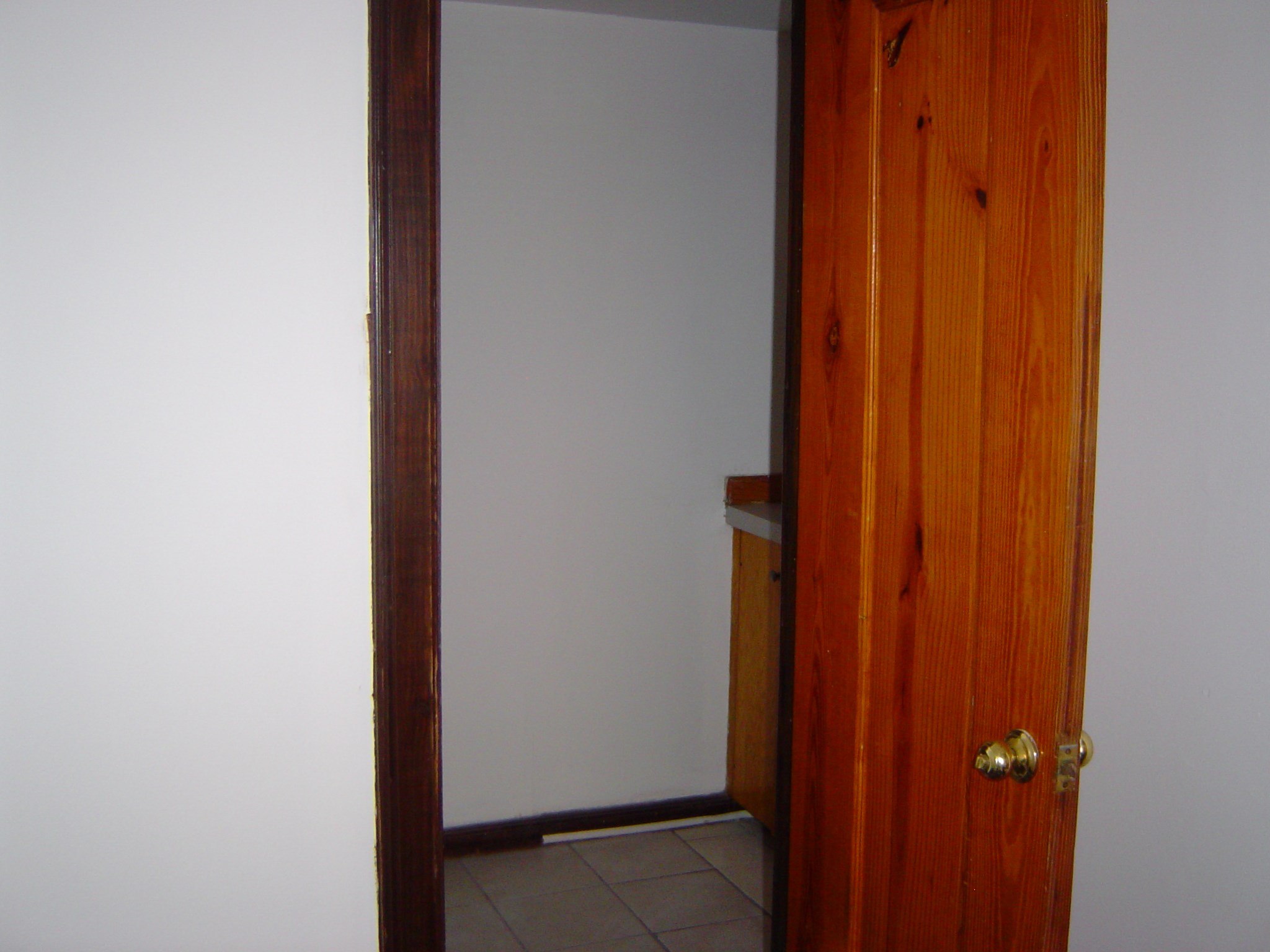 219 Stratford Street D Property Photo 8