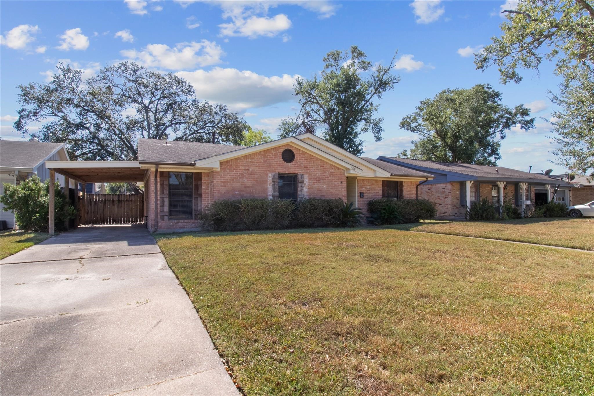 5511 Verdome Lane Property Photo