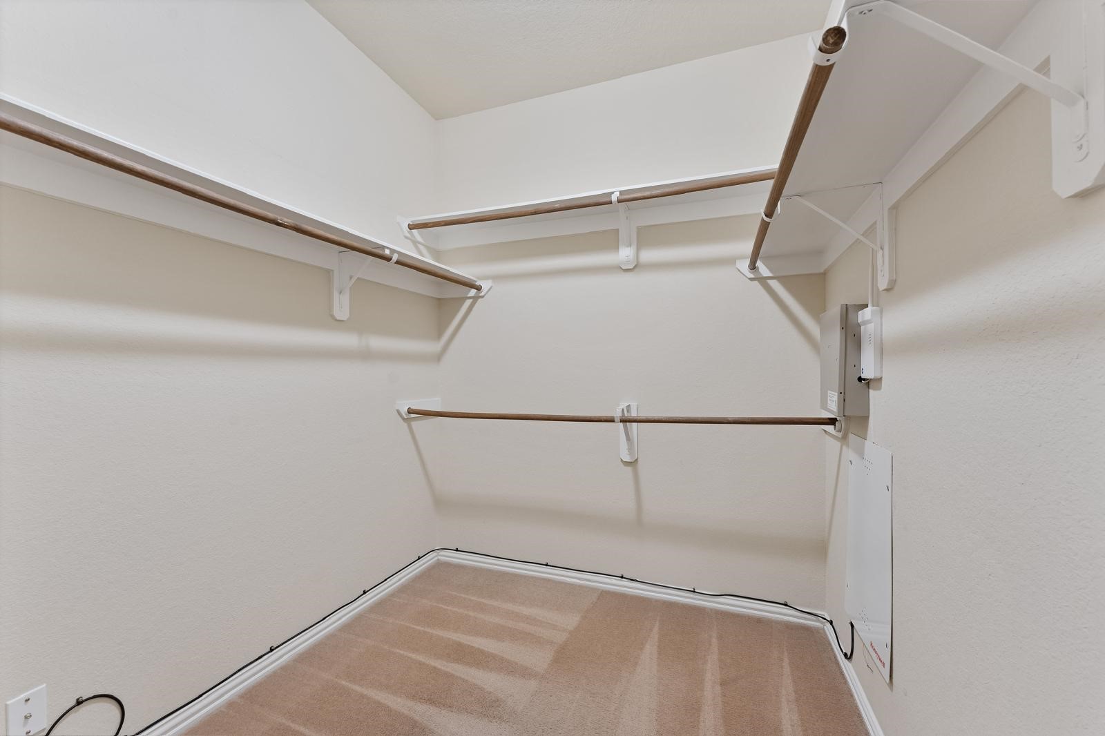 26116 Chivalry Court Property Photo 10