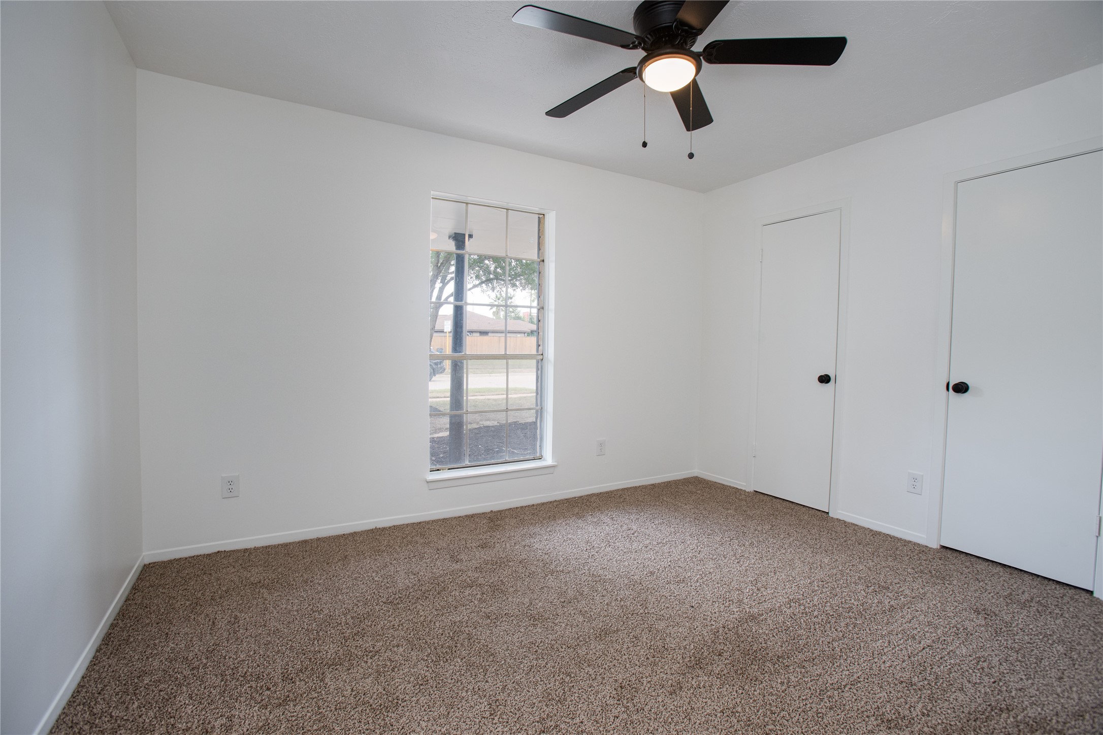 16131 Forest Way Drive Property Photo 13