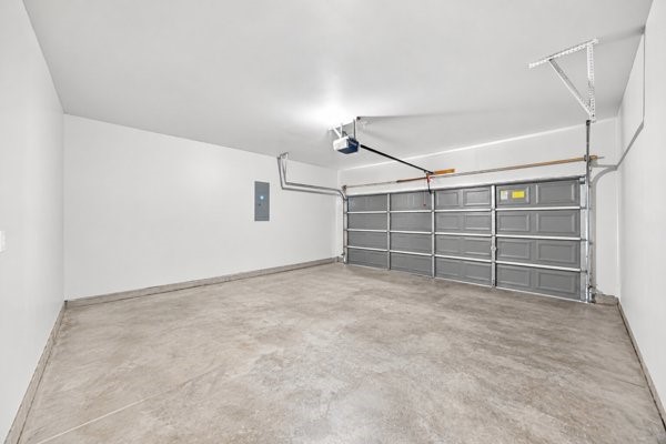 15306 Russelfern Ln Property Photo 8