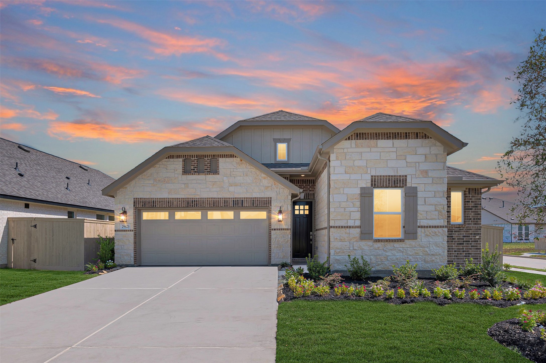 29443 Oaklawn View Drive Property Photo 1