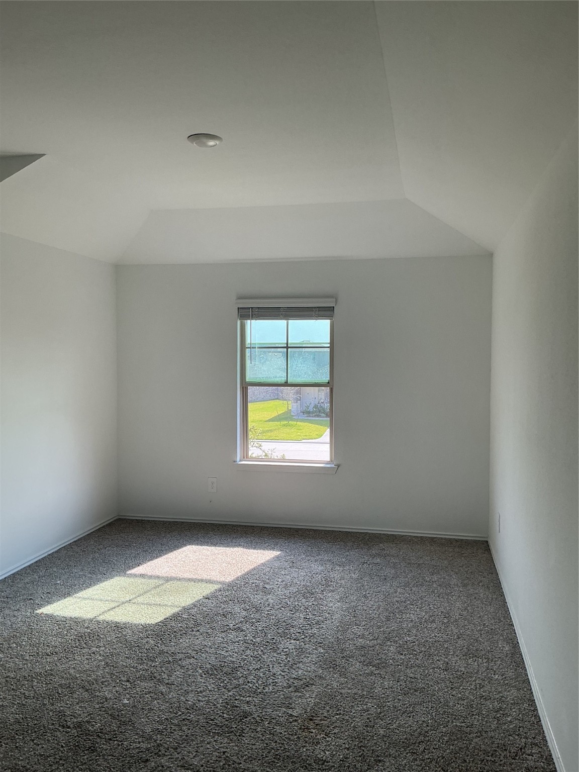 16957 Rich Pines Property Photo 13