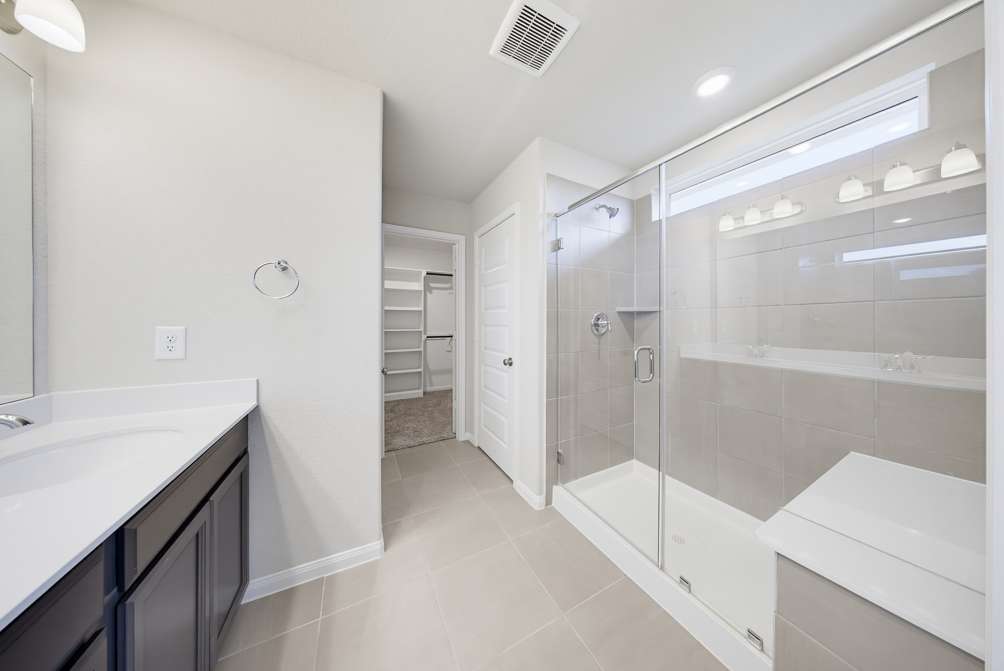18560 Meadow Point Lane Property Photo 11