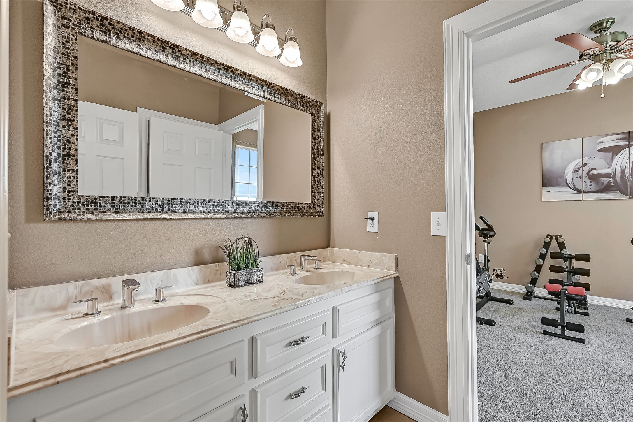 7611 Oak Alley Court Property Photo 22