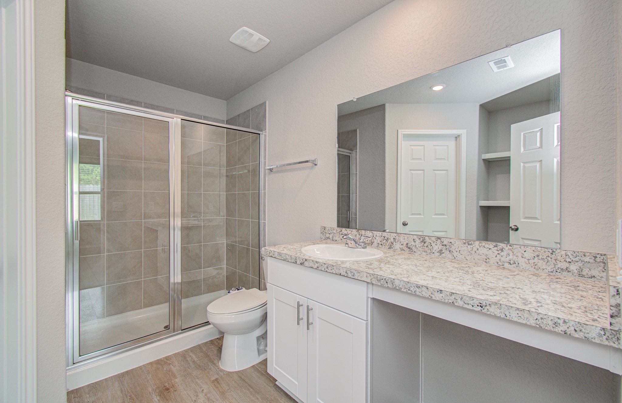 2030 Brixham Bluff Lane Property Photo 15