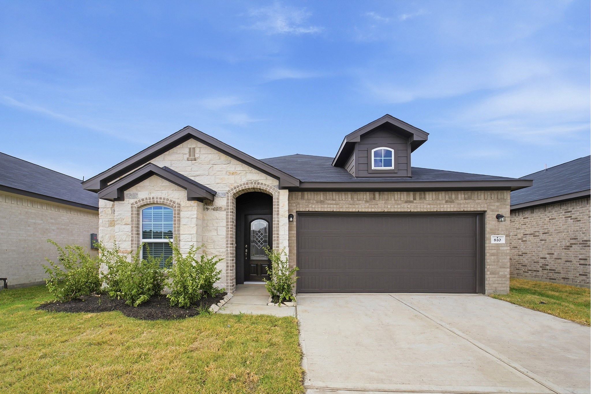810 Alaska Cedar Drive Property Photo 1