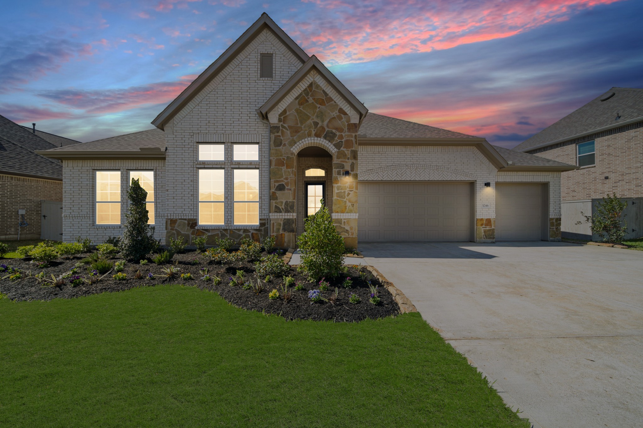 3246 Highland Gate Drive Property Photo 1