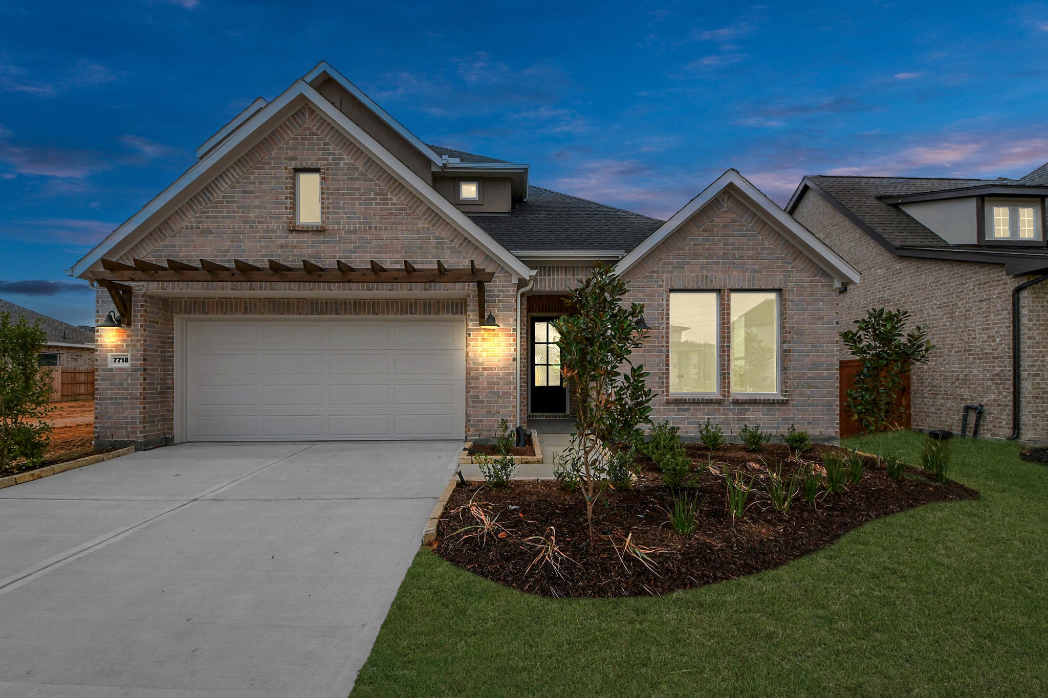 7718 Clover Gully Lane Property Photo 6