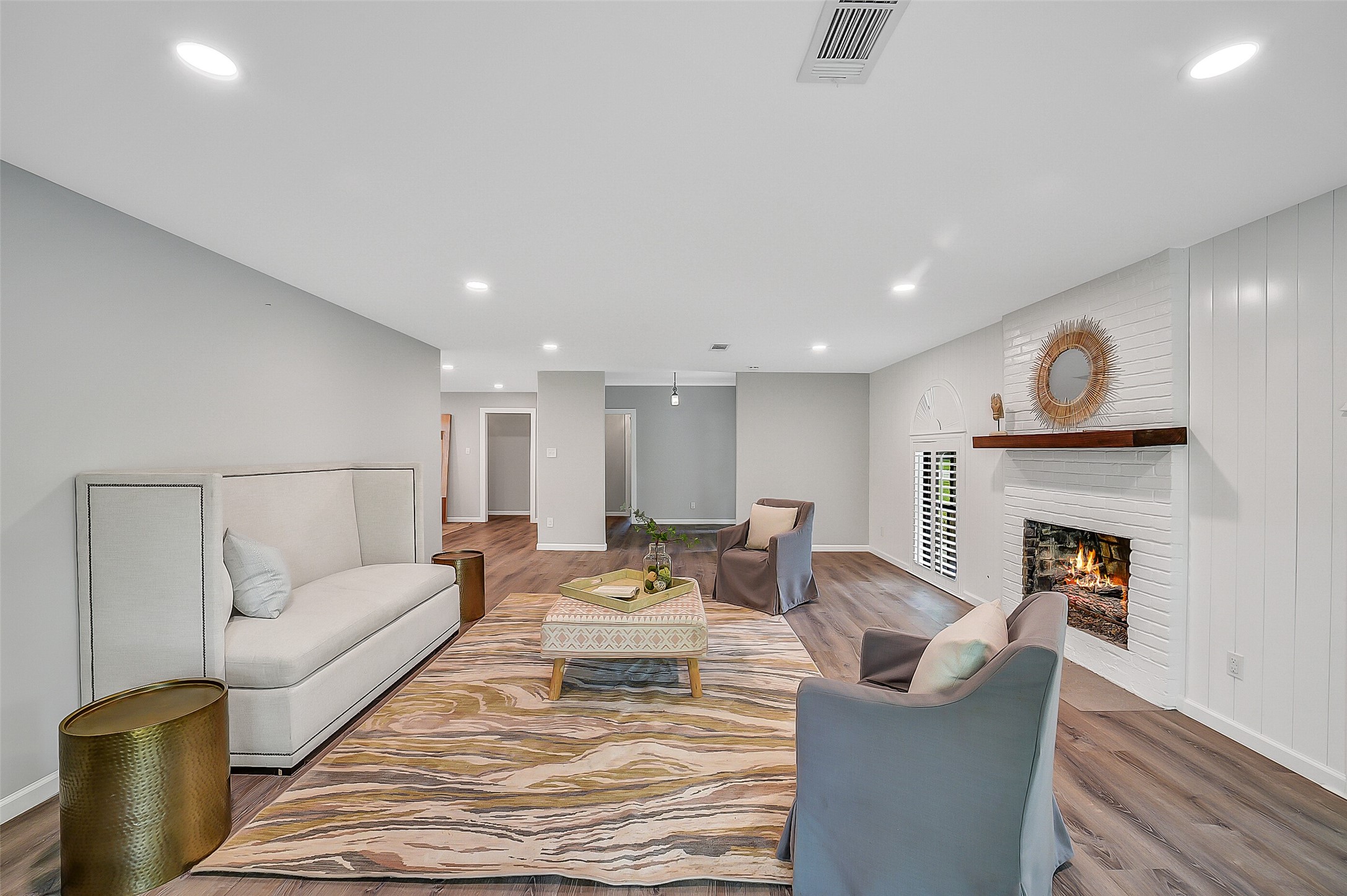 10726 Riverview Drive Property Photo 8