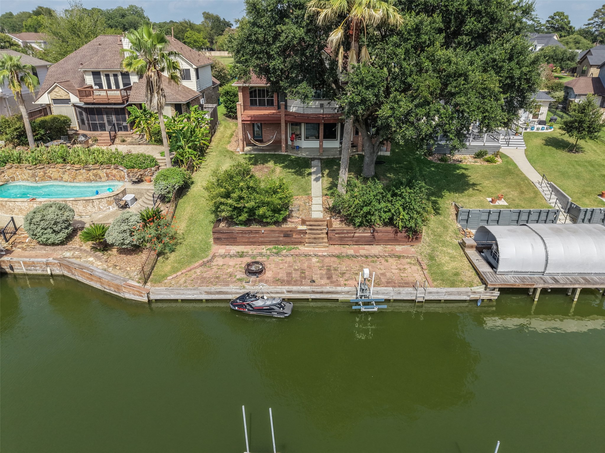 12498 Lake Vista Drive Property Photo 36