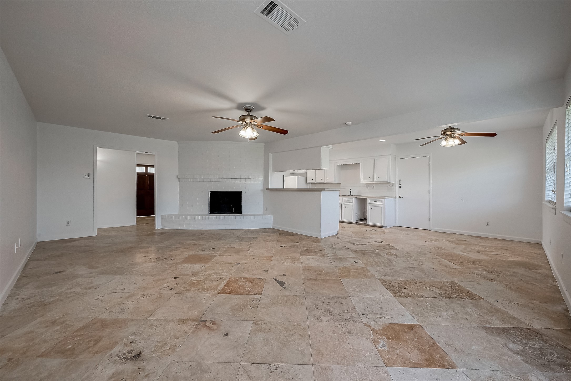 2607 Charles Lane Property Photo 8