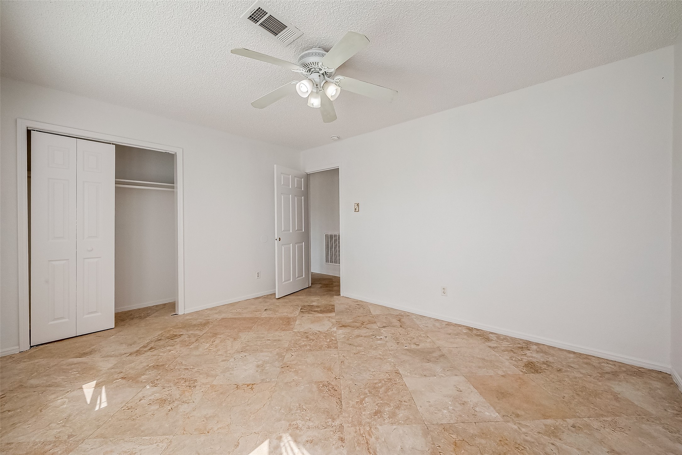 2607 Charles Lane Property Photo 26