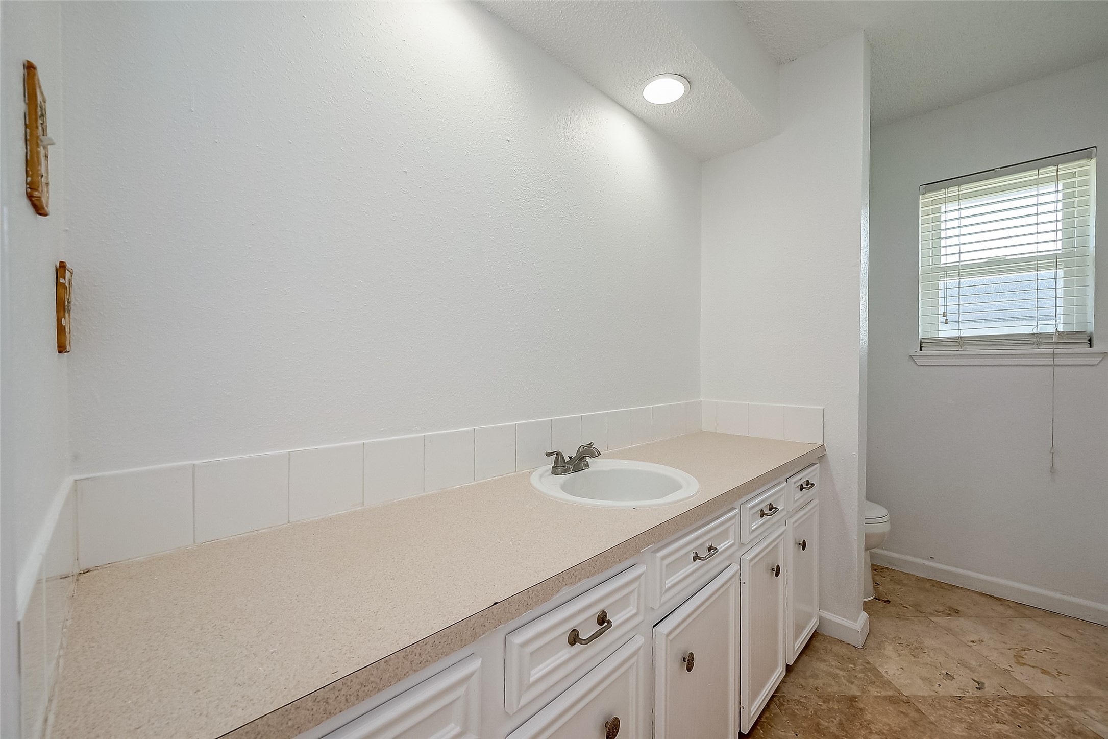 2607 Charles Lane Property Photo 27