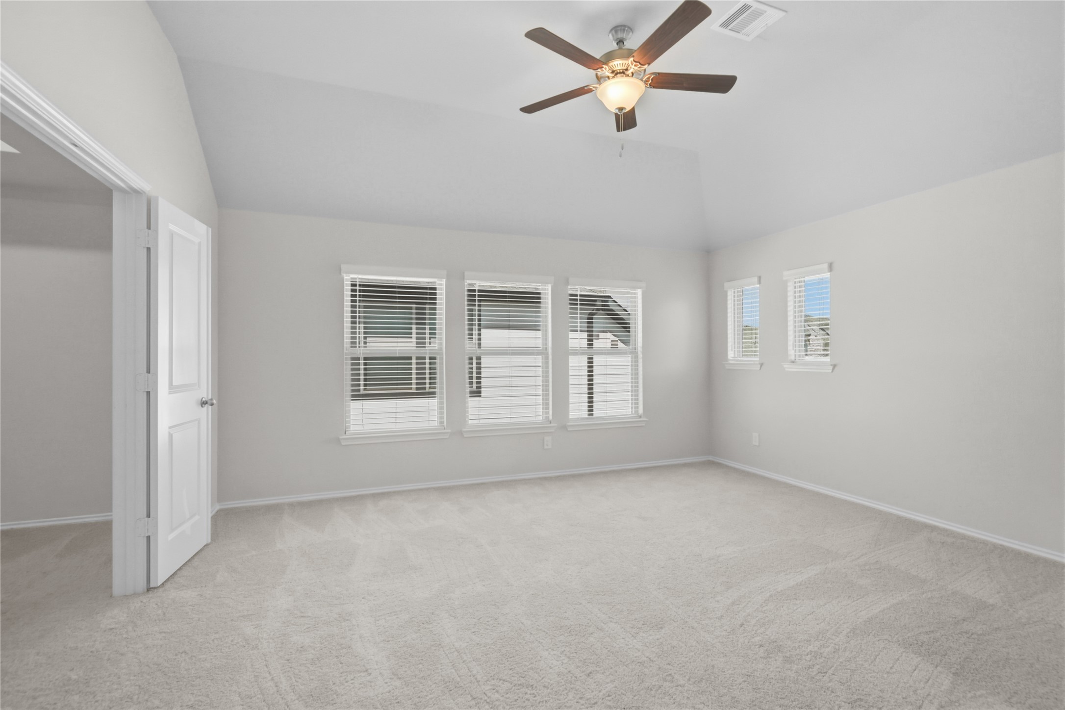 10723 Lacaille Lane Property Photo 17