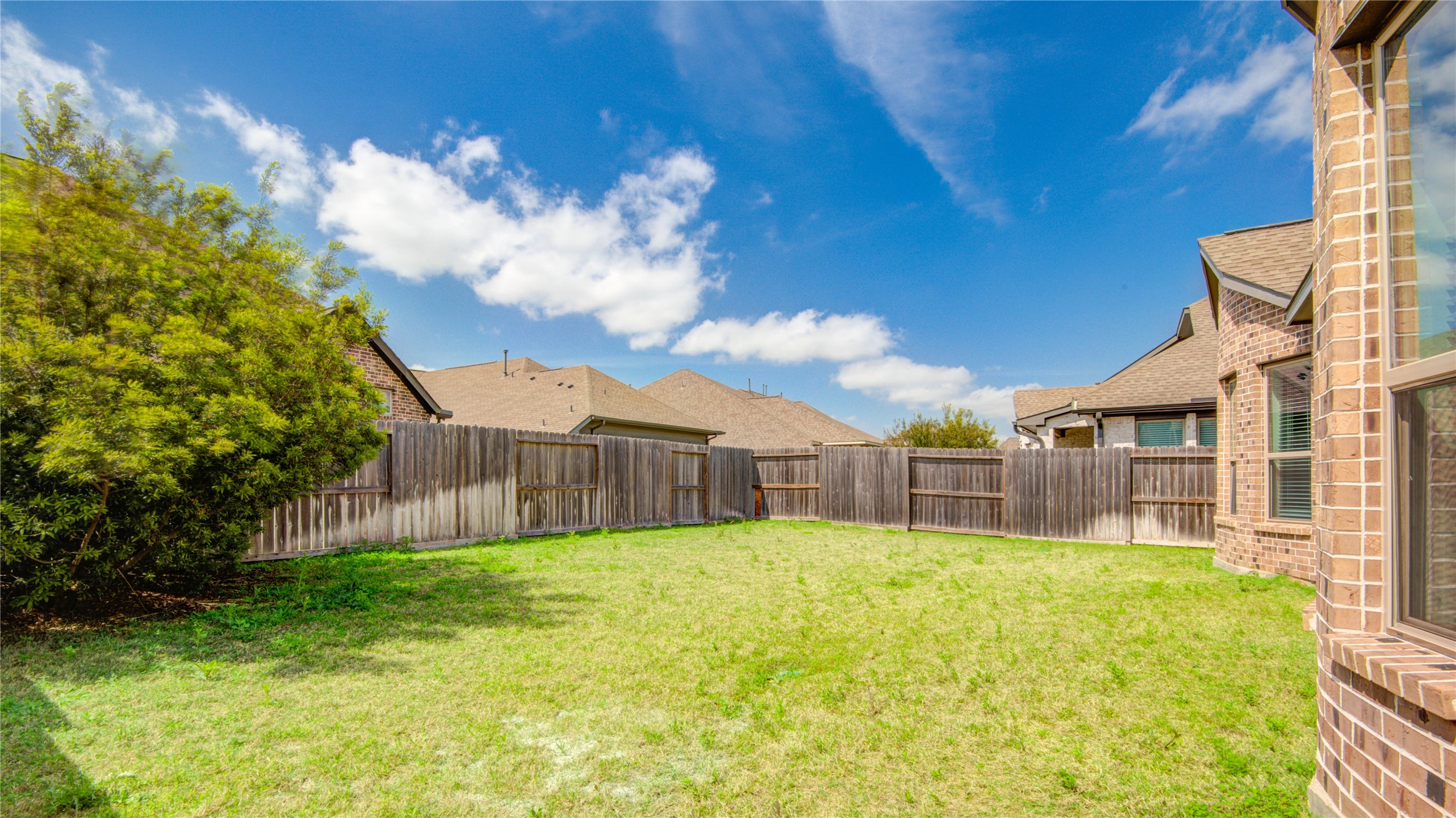 10723 Lacaille Lane Property Photo 27