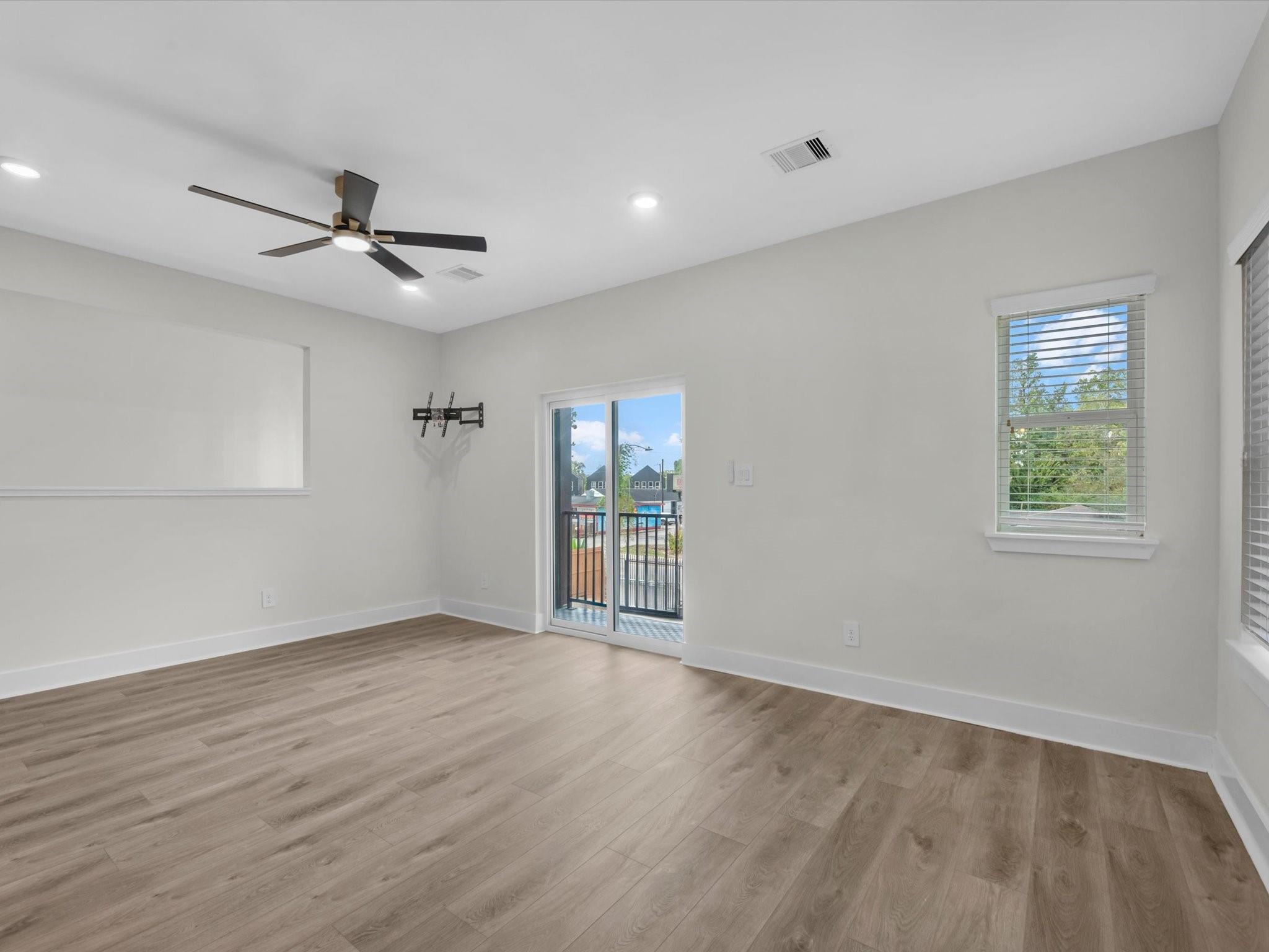 8316 De Priest A Property Photo 12
