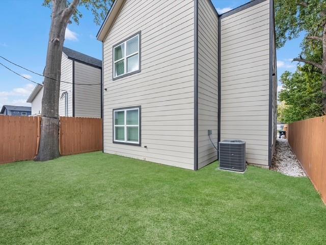 8316 De Priest A Property Photo 15