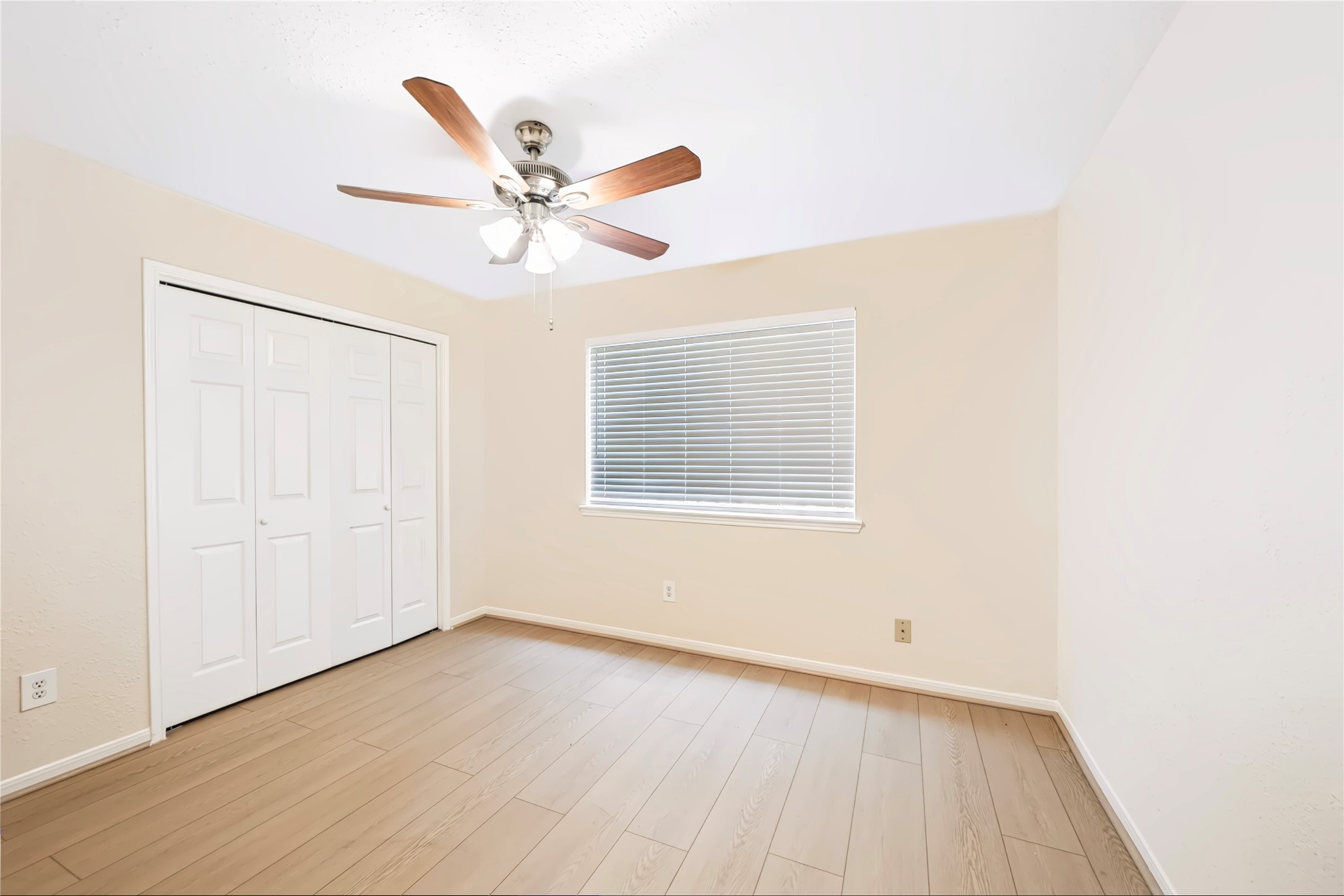 930 Mesa Terrace Drive Property Photo 16