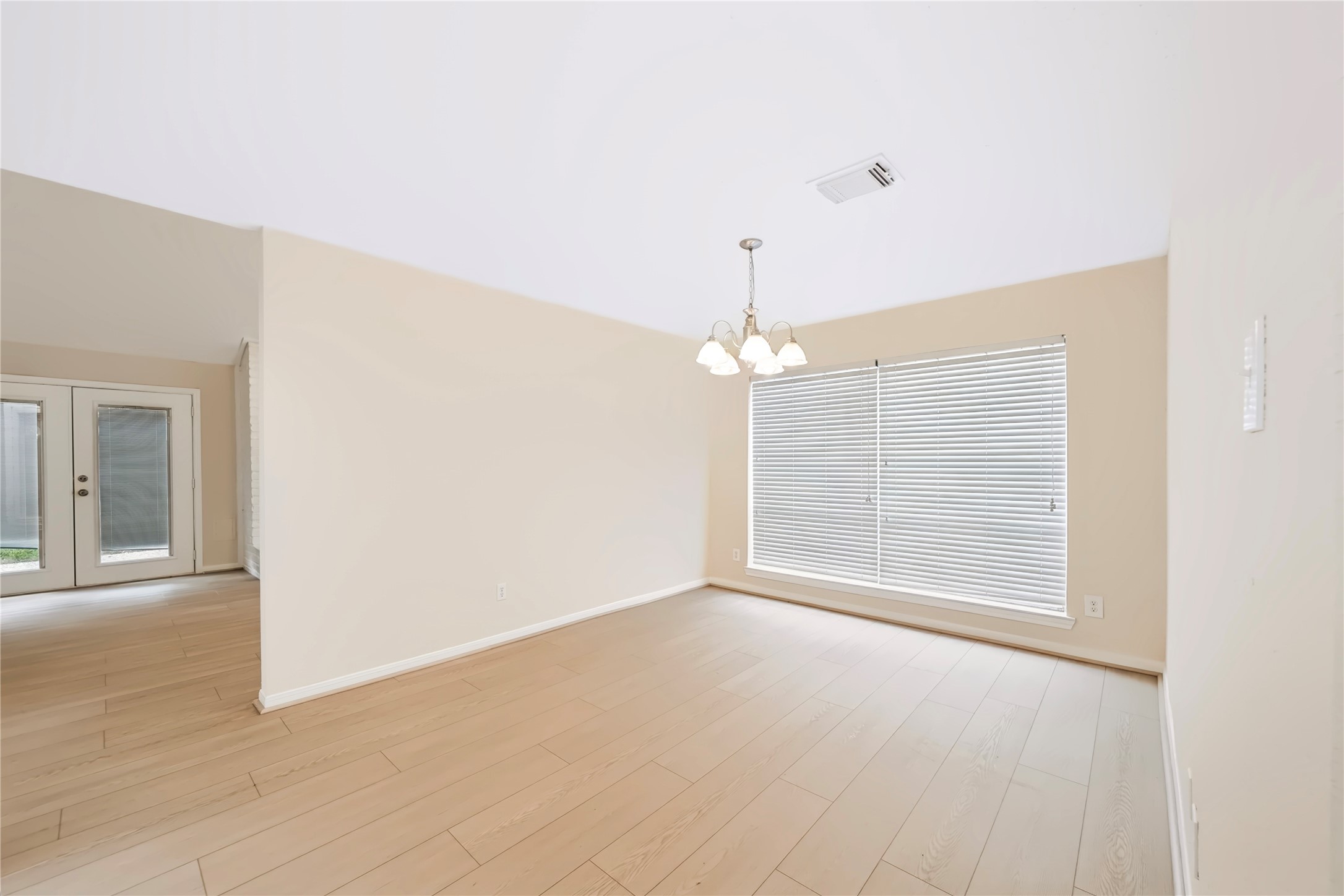 930 Mesa Terrace Drive Property Photo 21