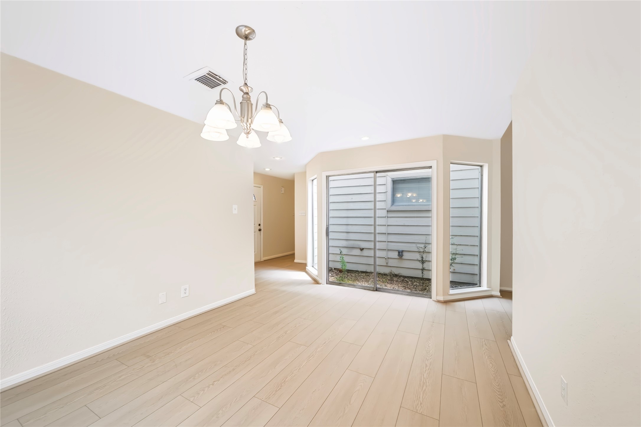 930 Mesa Terrace Drive Property Photo 22