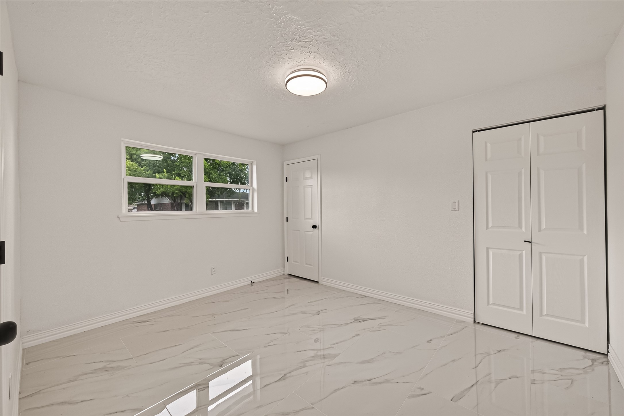 11434 Sharpview Drive Property Photo 18