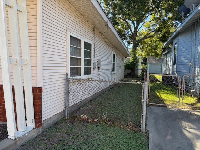 3905 Avenue R Property Photo 5