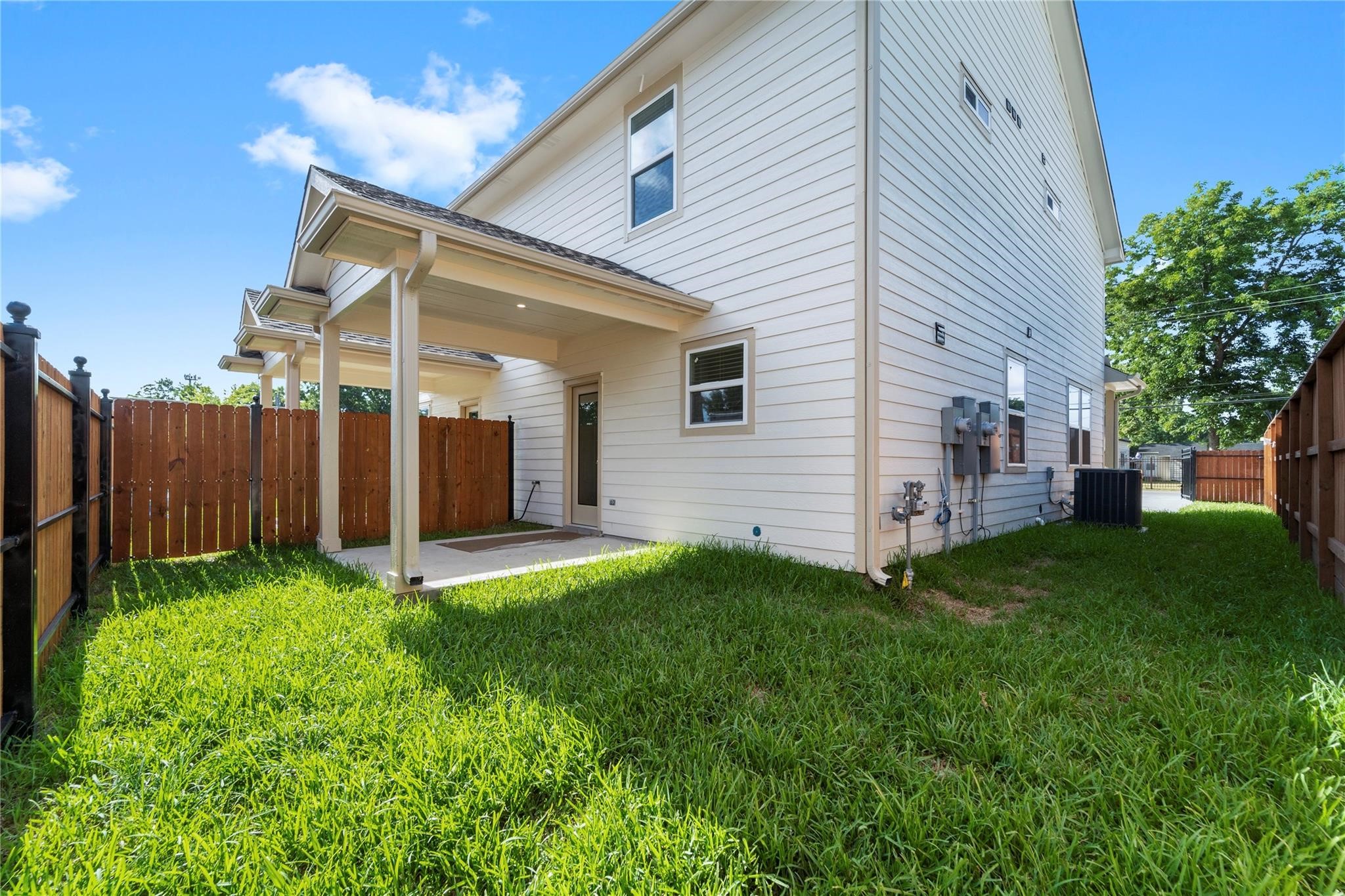 913 Turner Drive B Property Photo 13