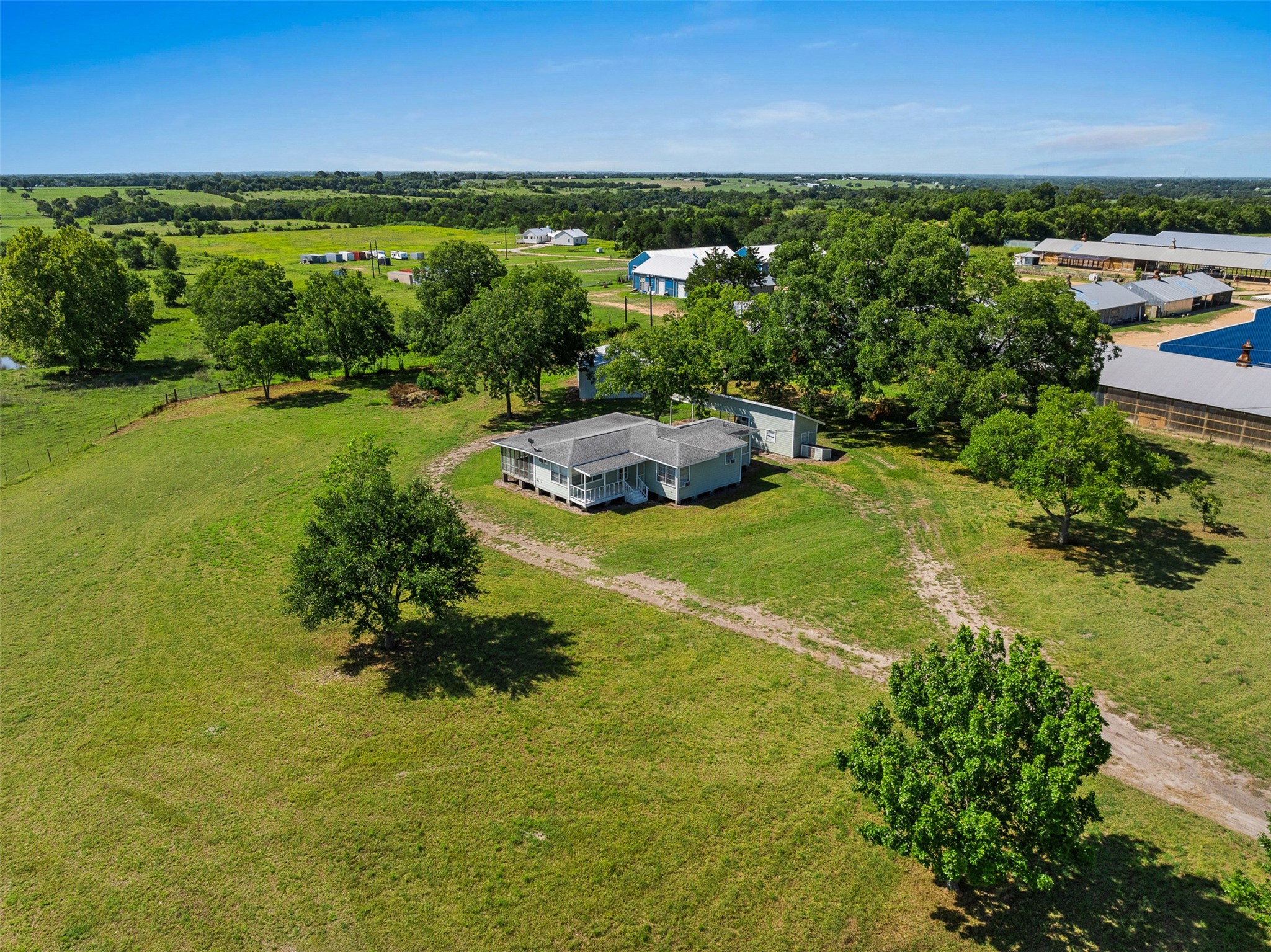 1619 Tx-237 Property Photo 11