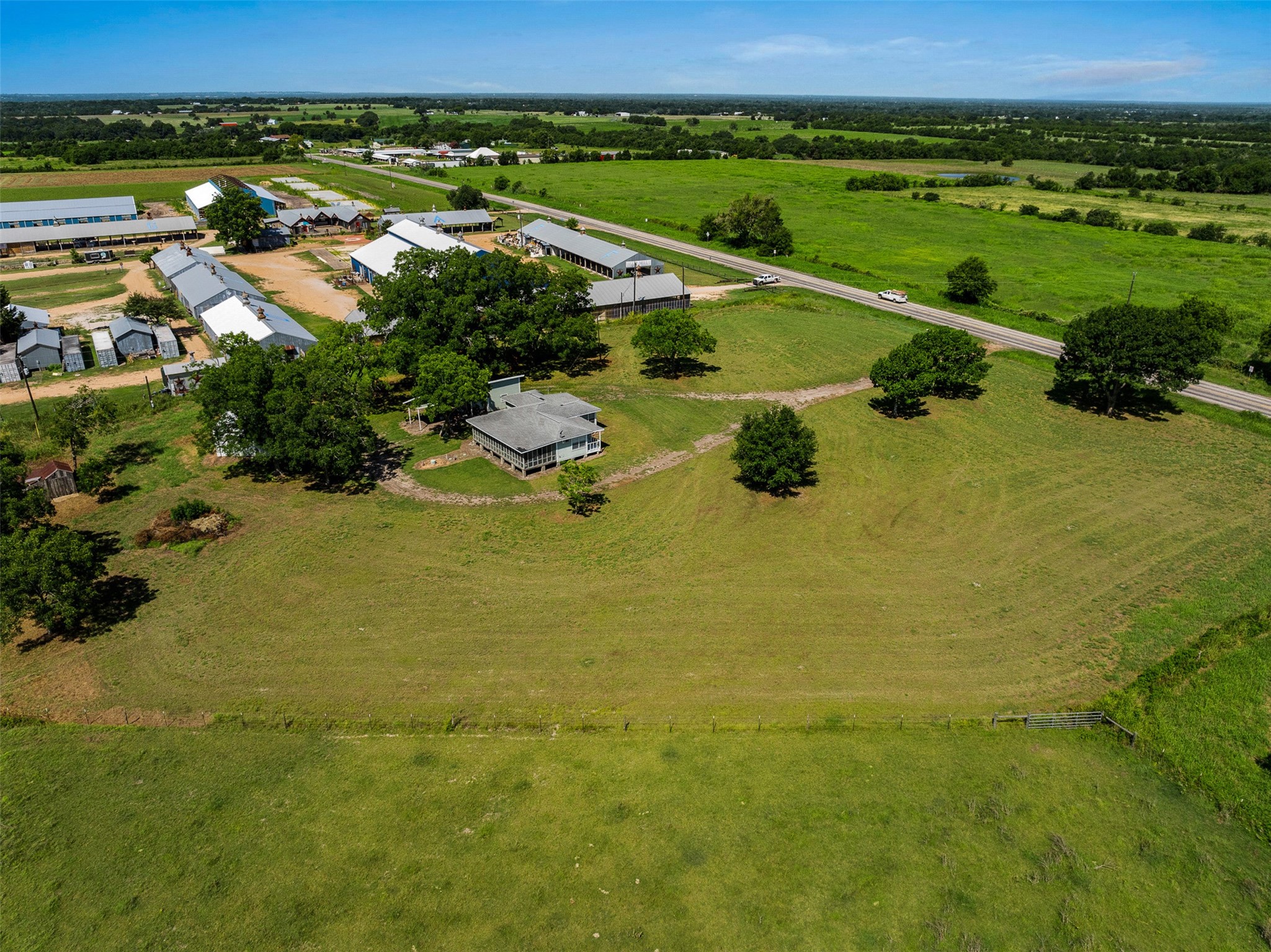1619 Tx-237 Property Photo 17