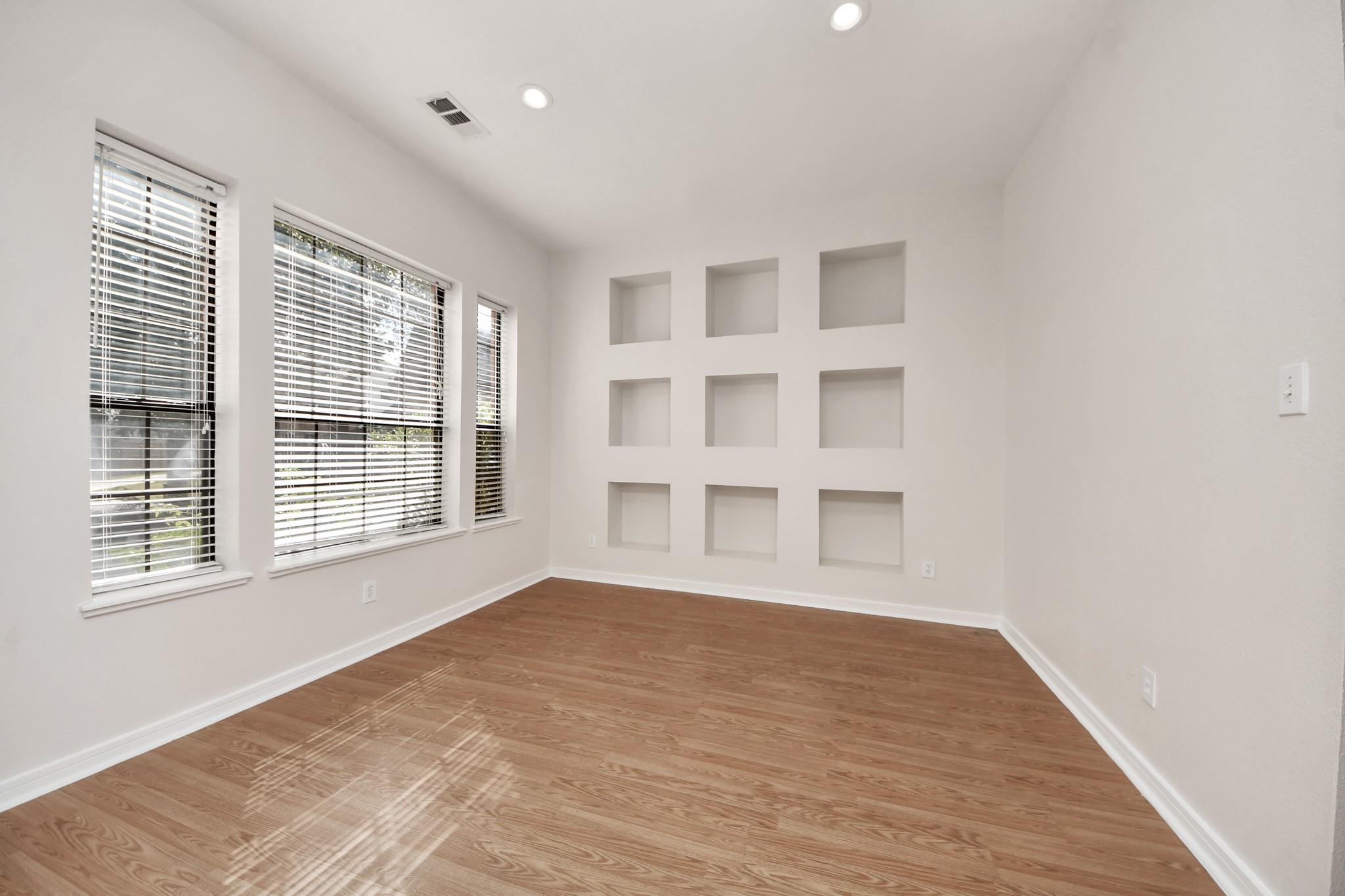 9803 Sage Lee Drive, Houston Tx 77089 Property Photo 4