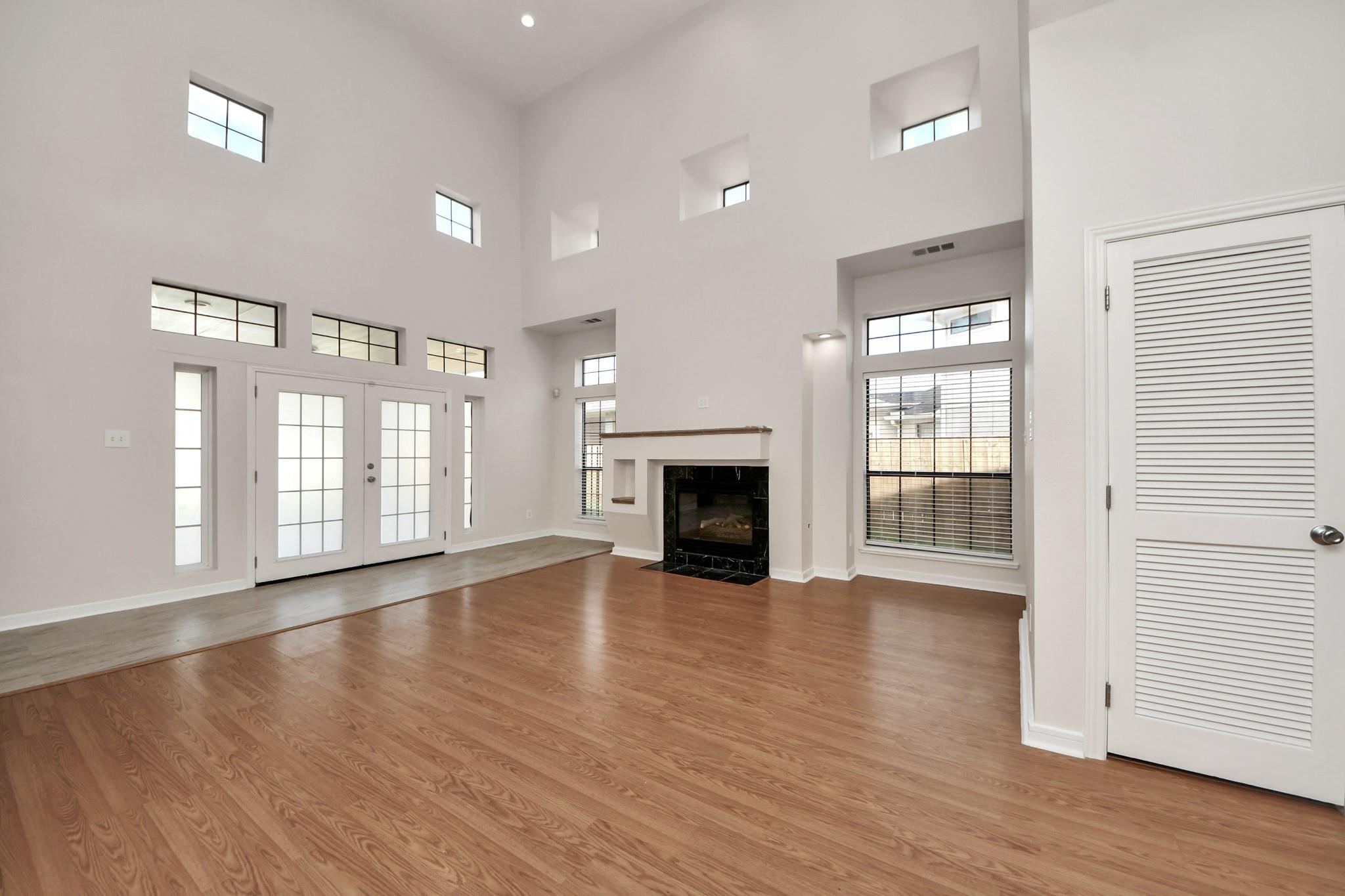 9803 Sage Lee Drive, Houston Tx 77089 Property Photo 7