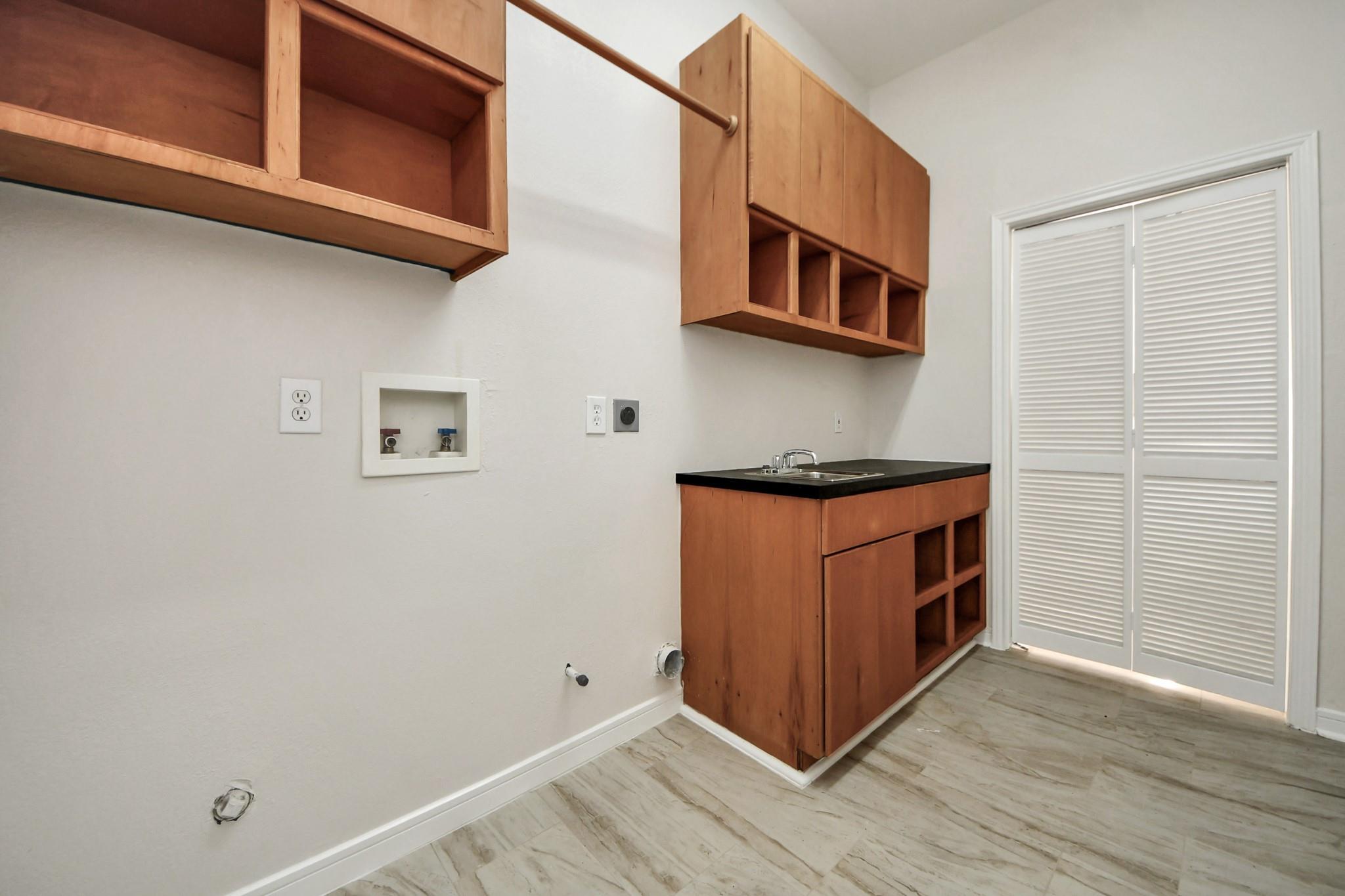 9803 Sage Lee Drive, Houston Tx 77089 Property Photo 17