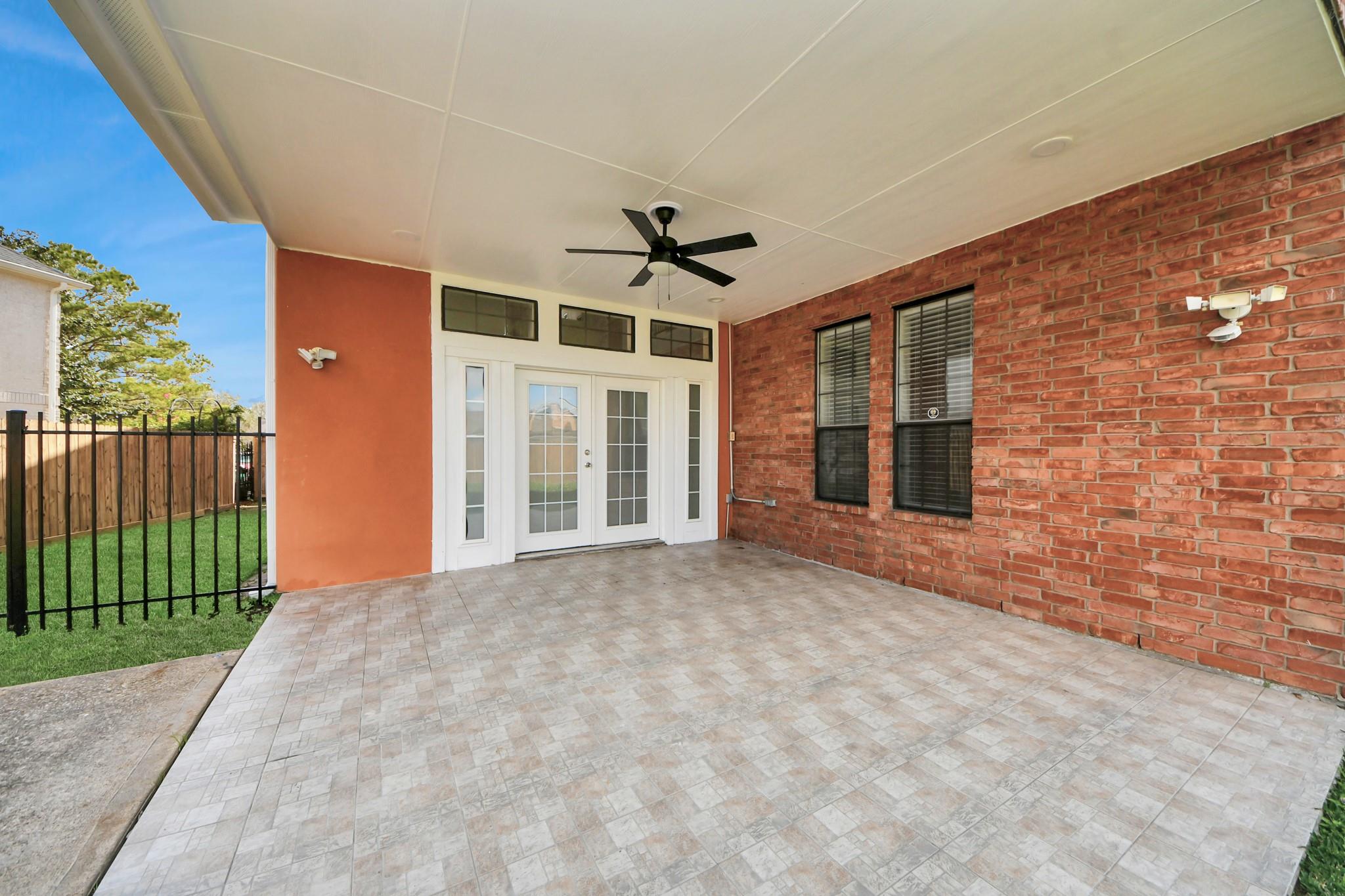 9803 Sage Lee Drive, Houston Tx 77089 Property Photo 24