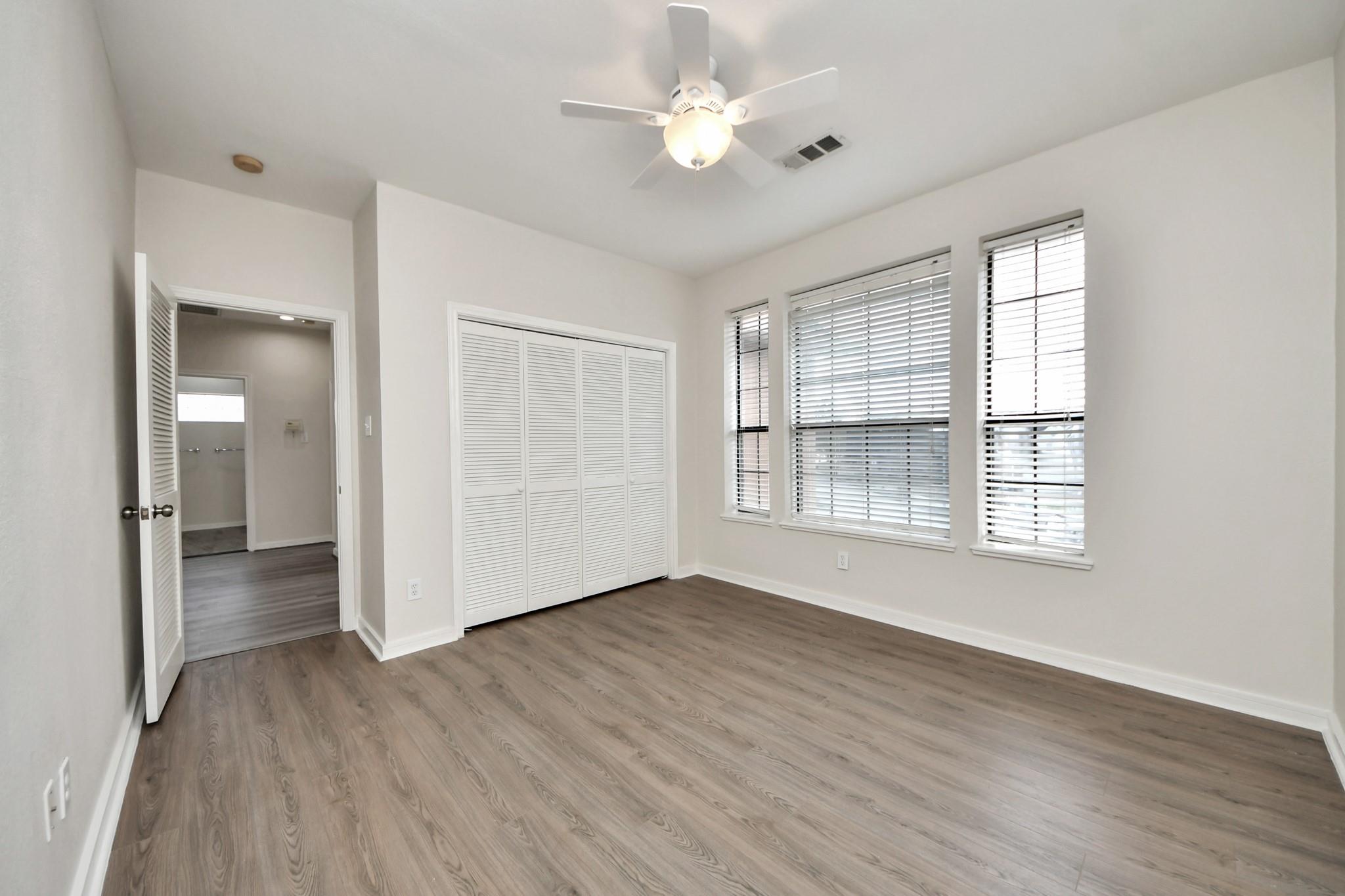 9803 Sage Lee Drive, Houston Tx 77089 Property Photo 33