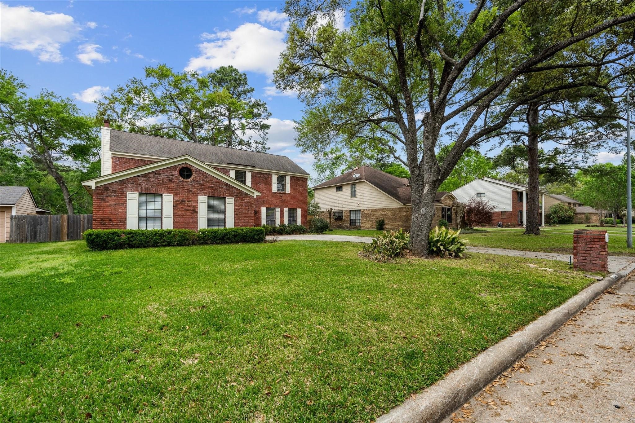 3807 Forest Village Drive Property Photo 1