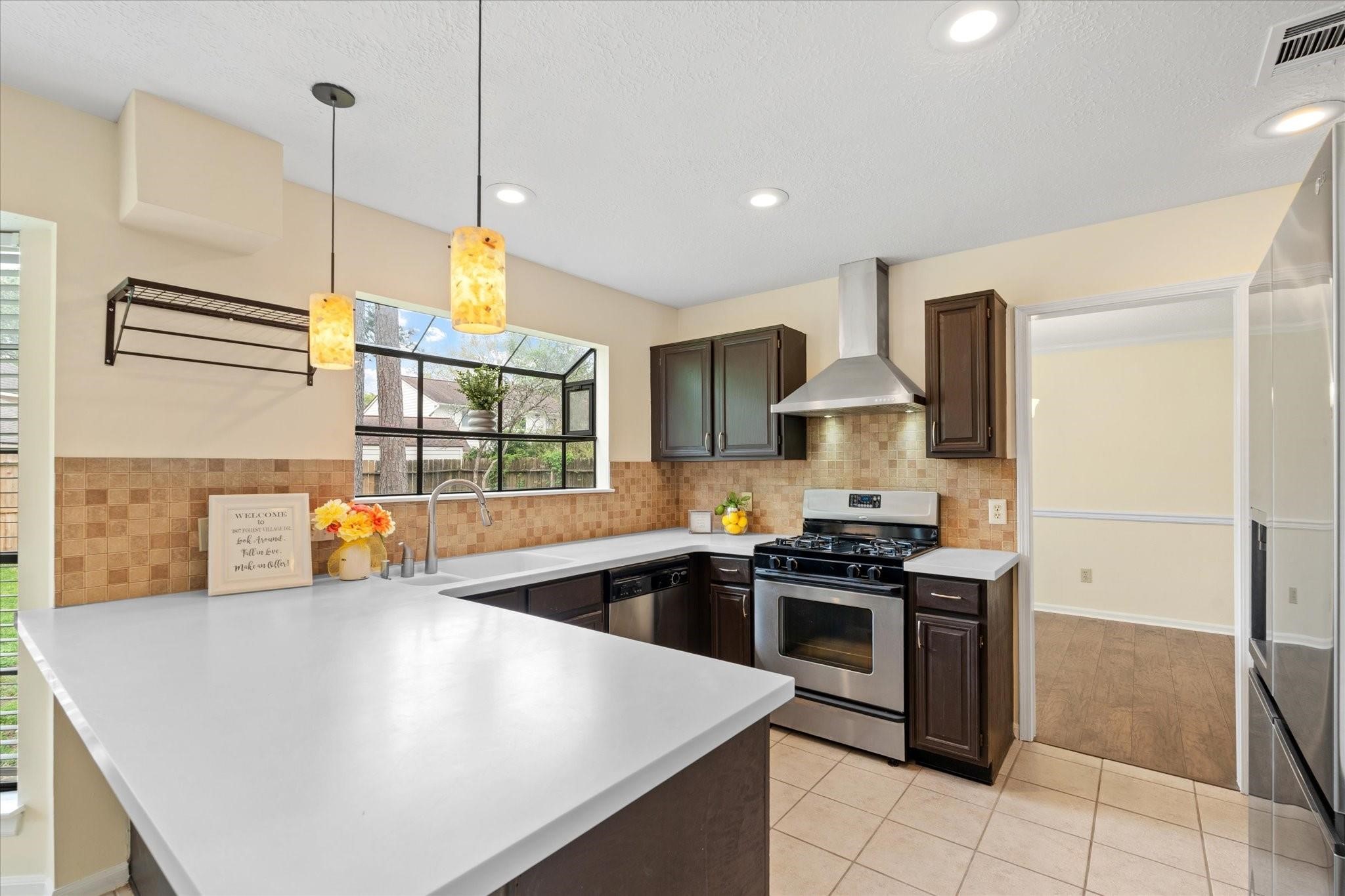 3807 Forest Village Drive Property Photo 10