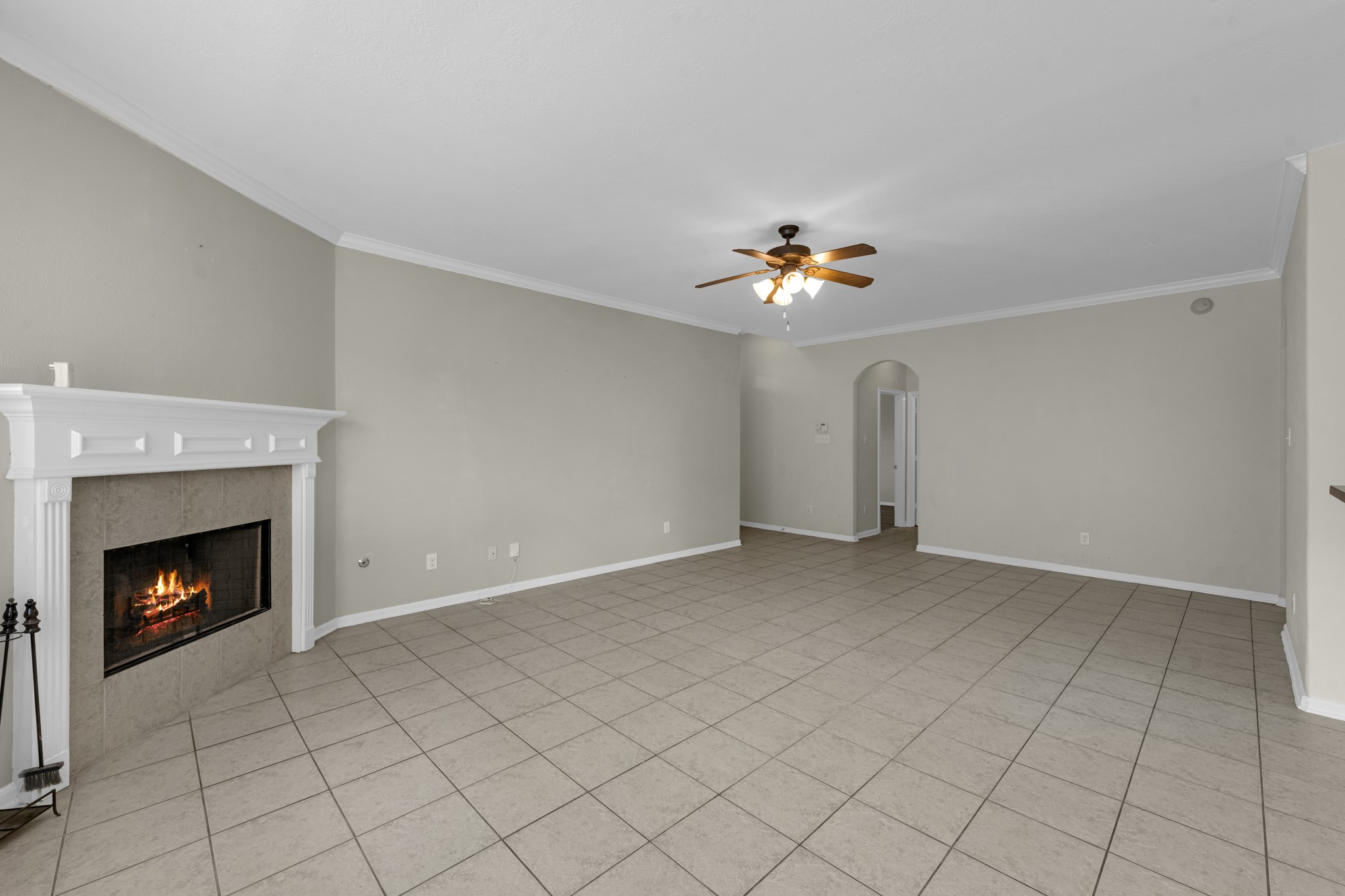 1922 Vale Haven Drive Property Photo 17