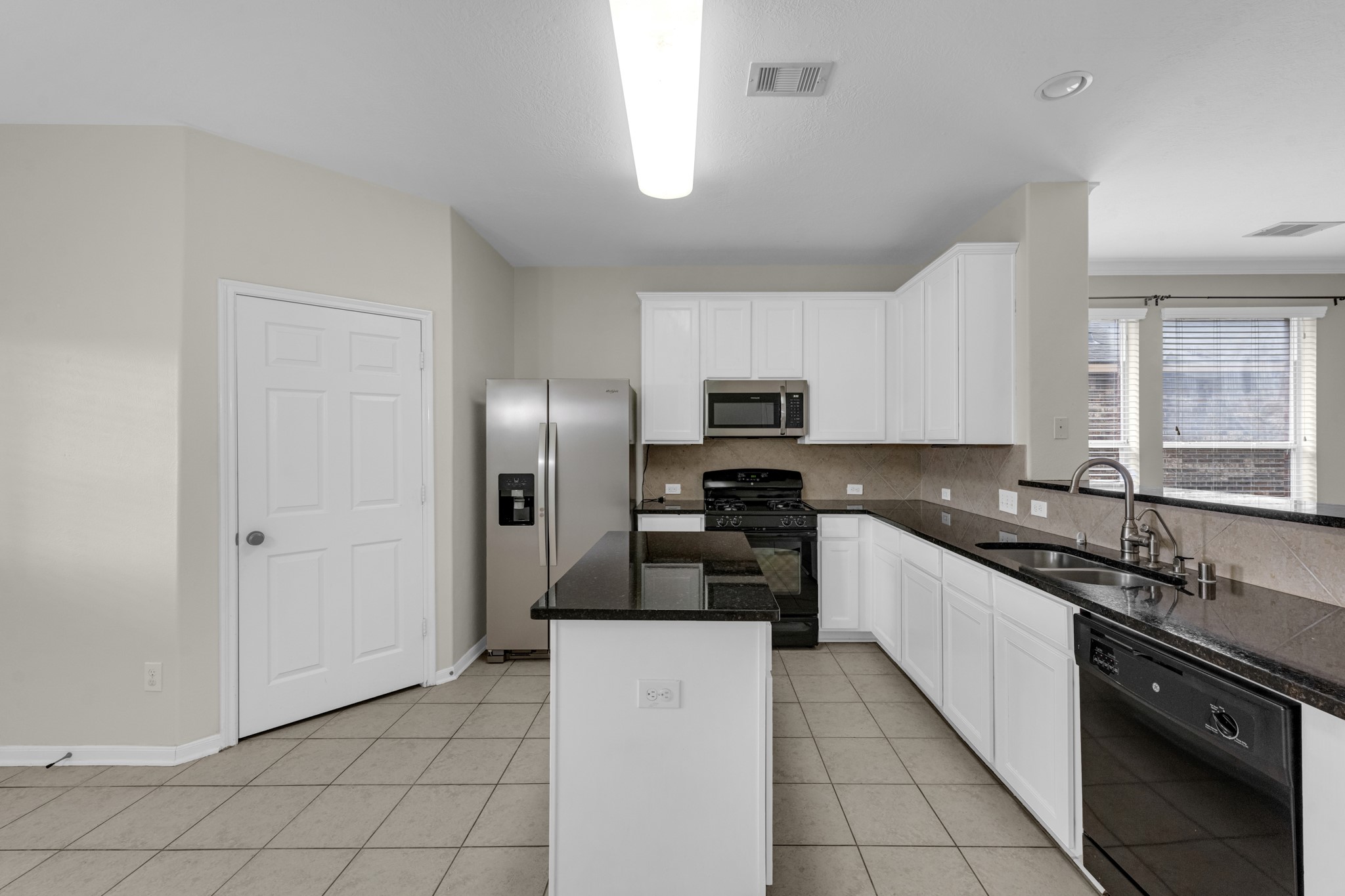 1922 Vale Haven Drive Property Photo 22