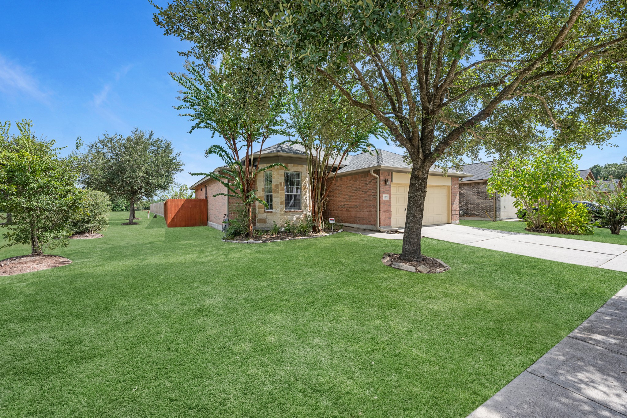 1922 Vale Haven Drive Property Photo 25