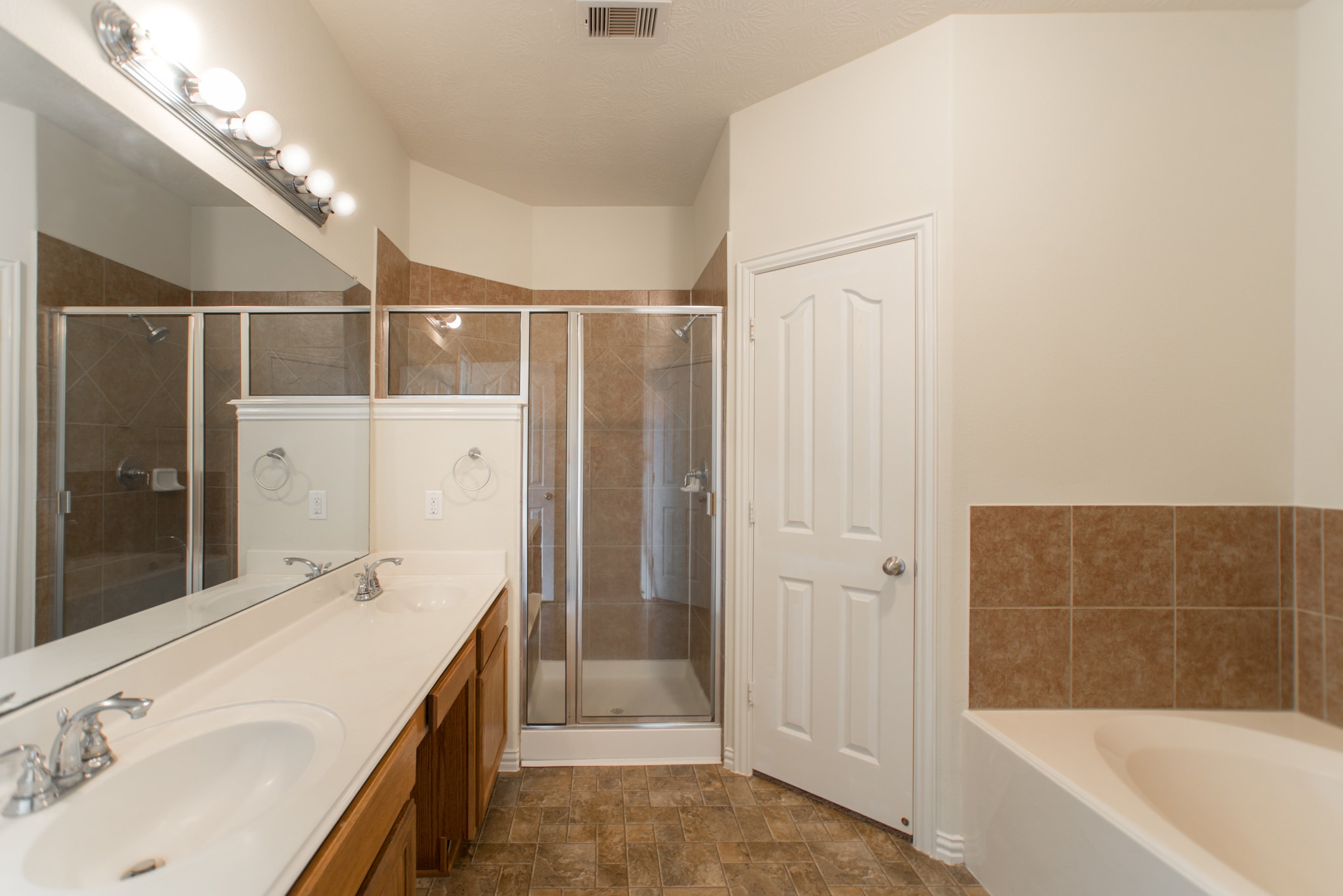 25531 Forest Springs Lake Property Photo 34