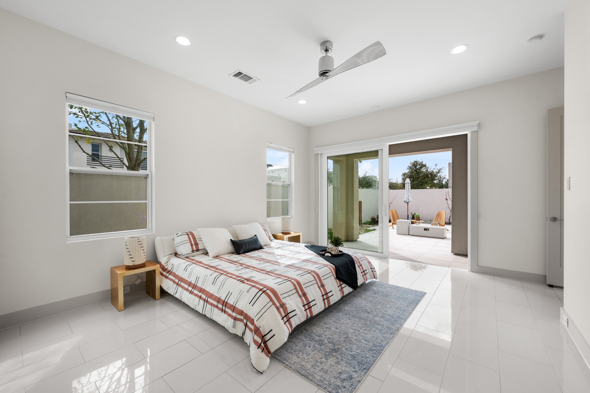 11511 Royal Plain Avenue Property Photo 24