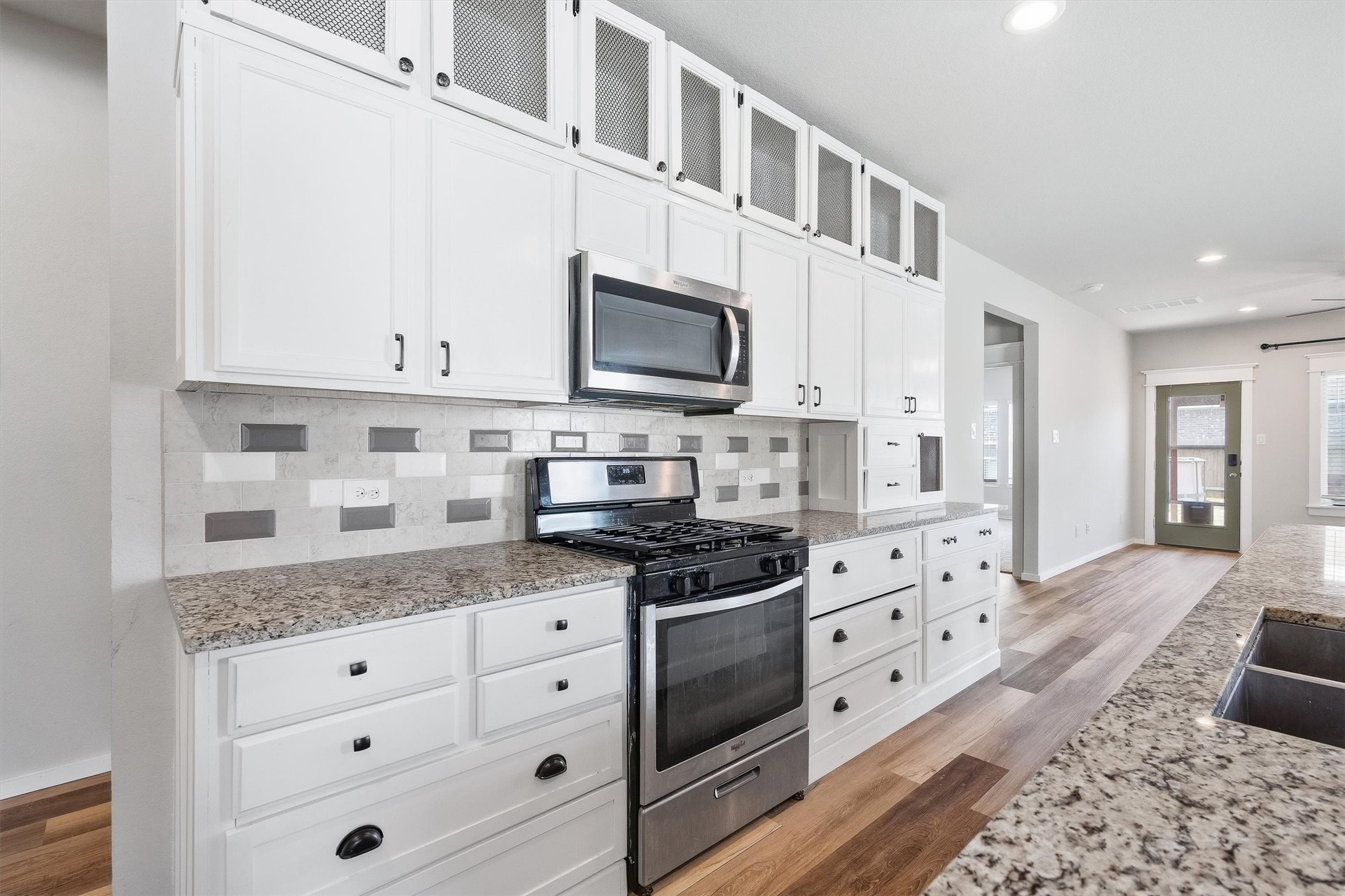 16902 Rich Pines Drive Property Photo 10