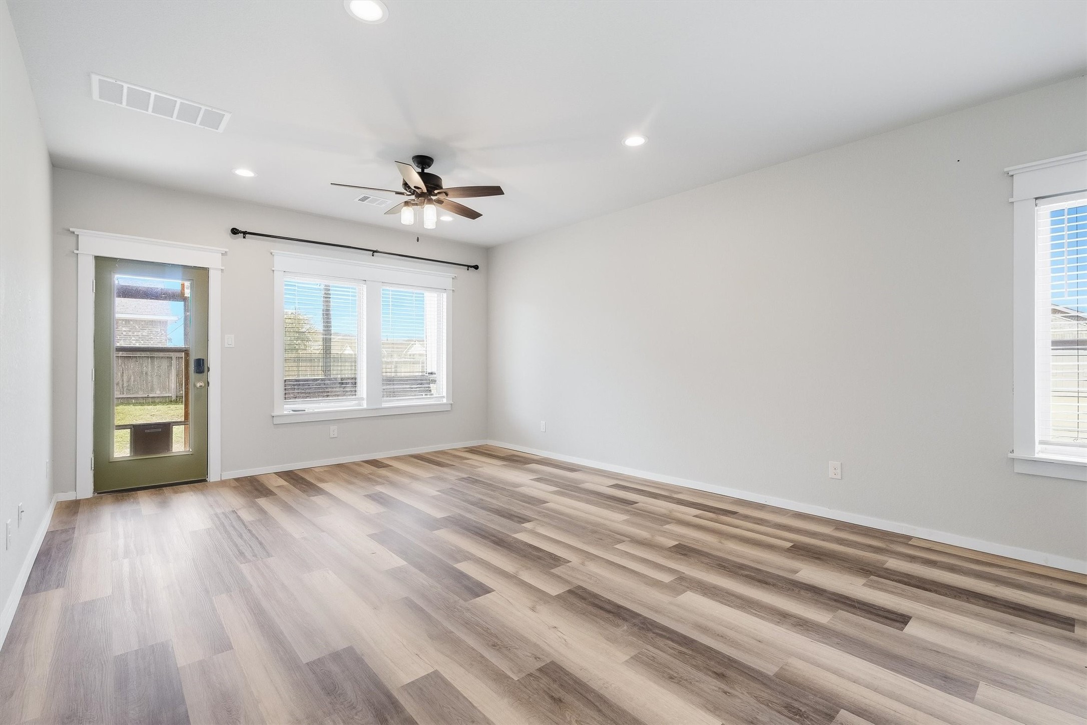 16902 Rich Pines Drive Property Photo 13