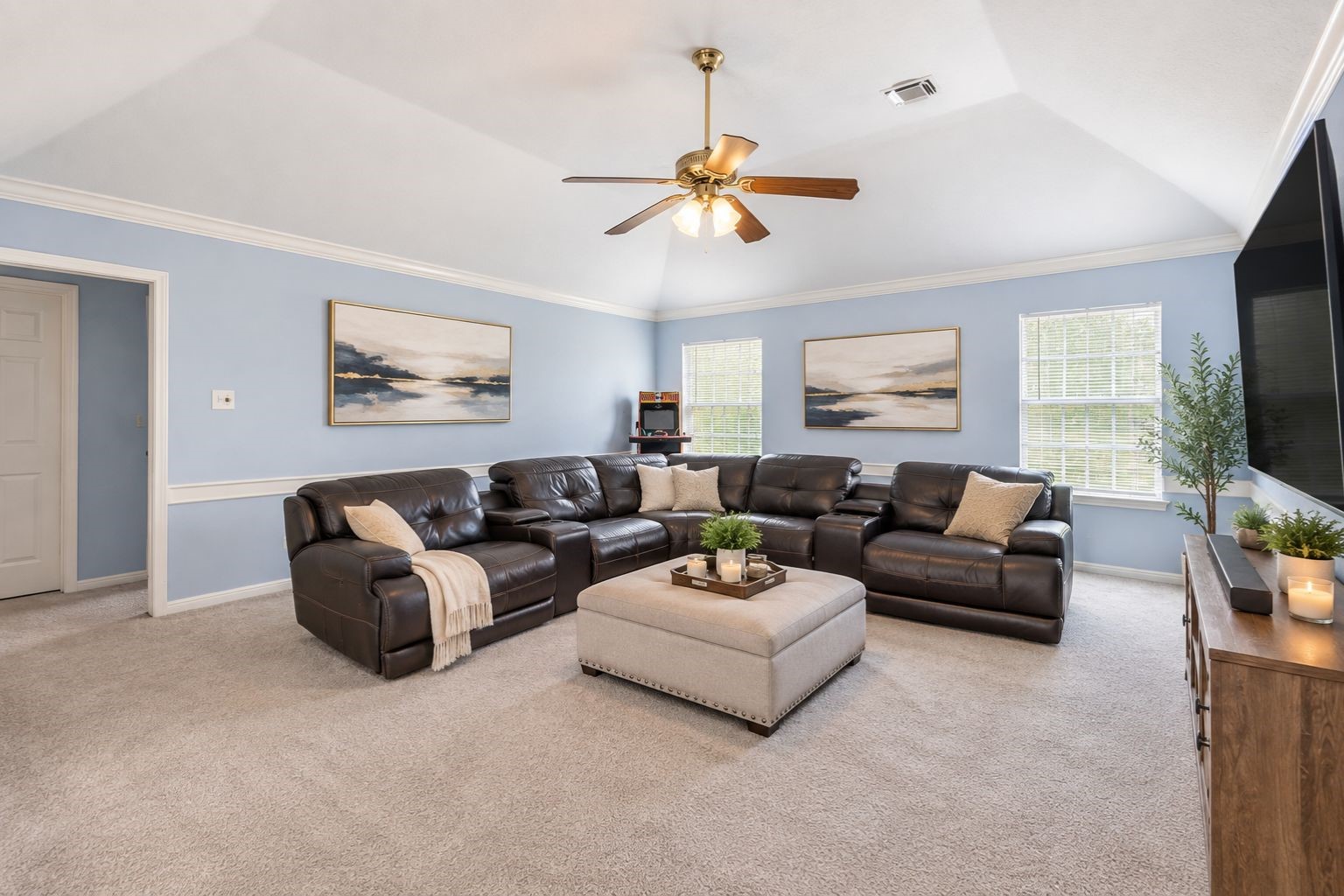 7315 Starbridge Drive Property Photo 11