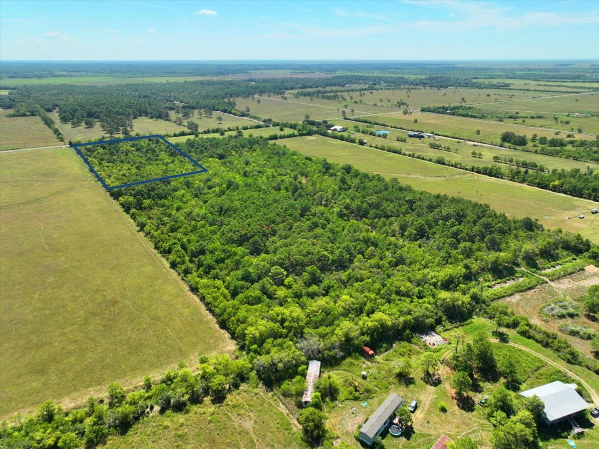 6246 Eagle Road Property Photo 2