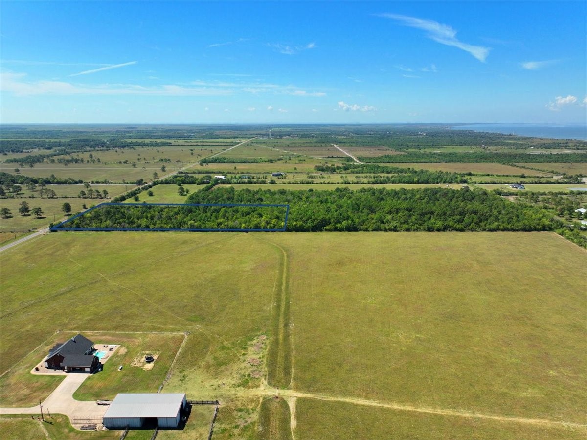 6246 Eagle Road Property Photo 3
