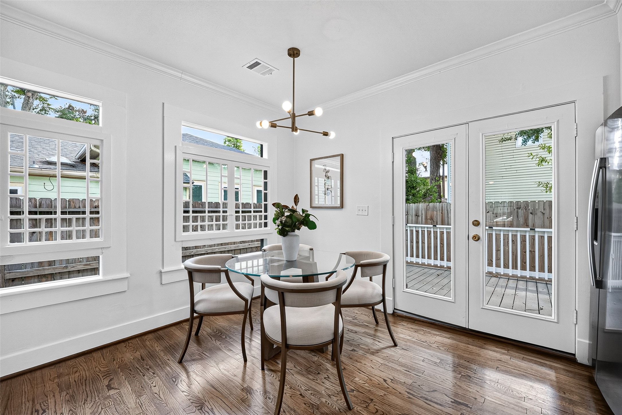 904 Arlington Street Property Photo 13