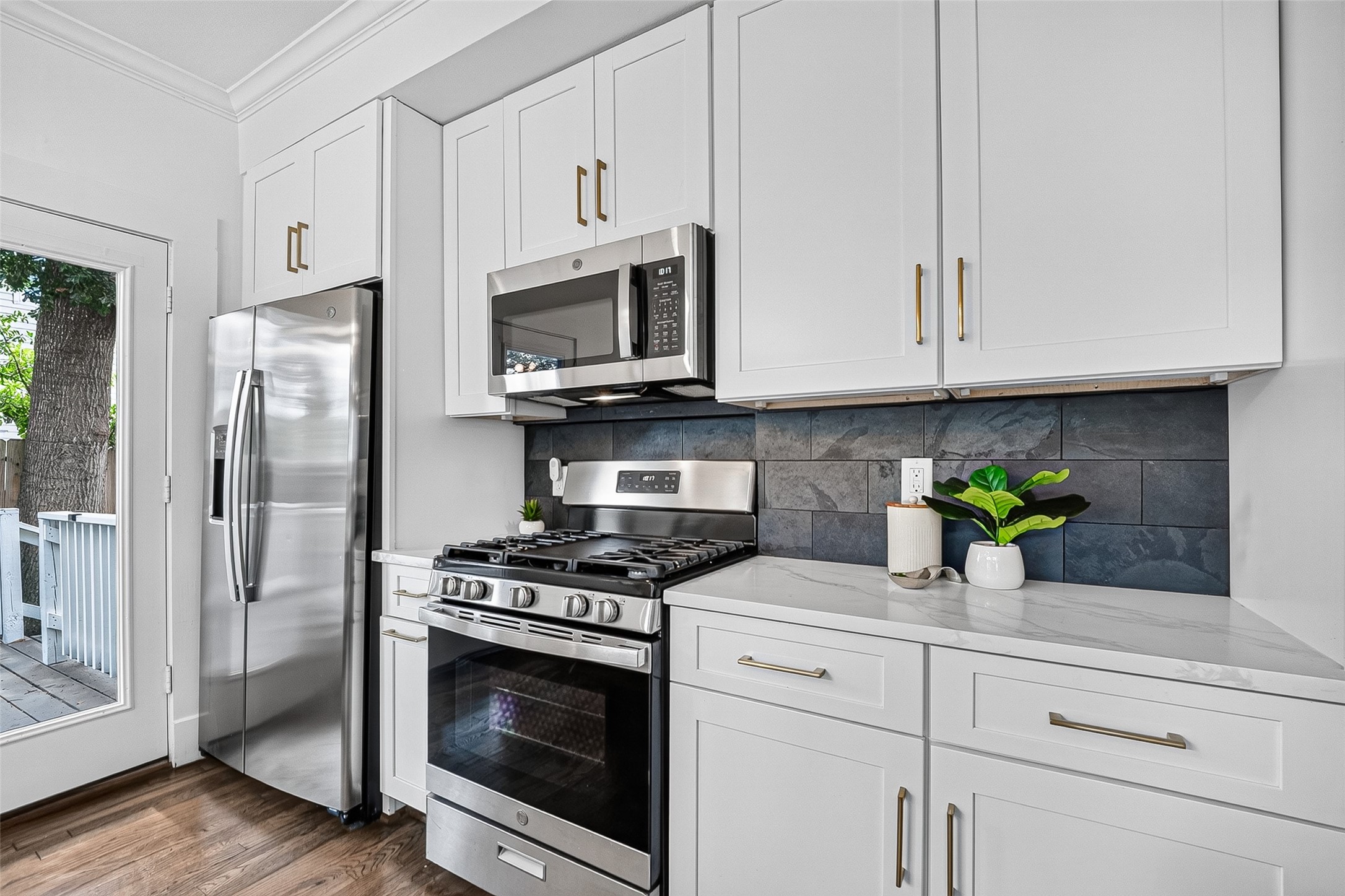 904 Arlington Street Property Photo 17