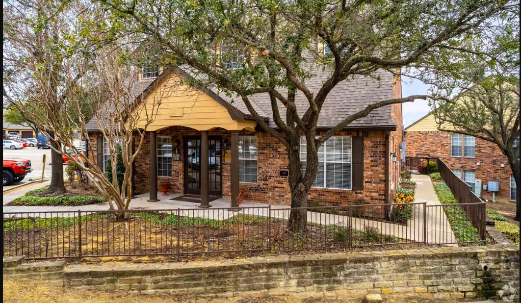 1400 Eldorado Pkwy